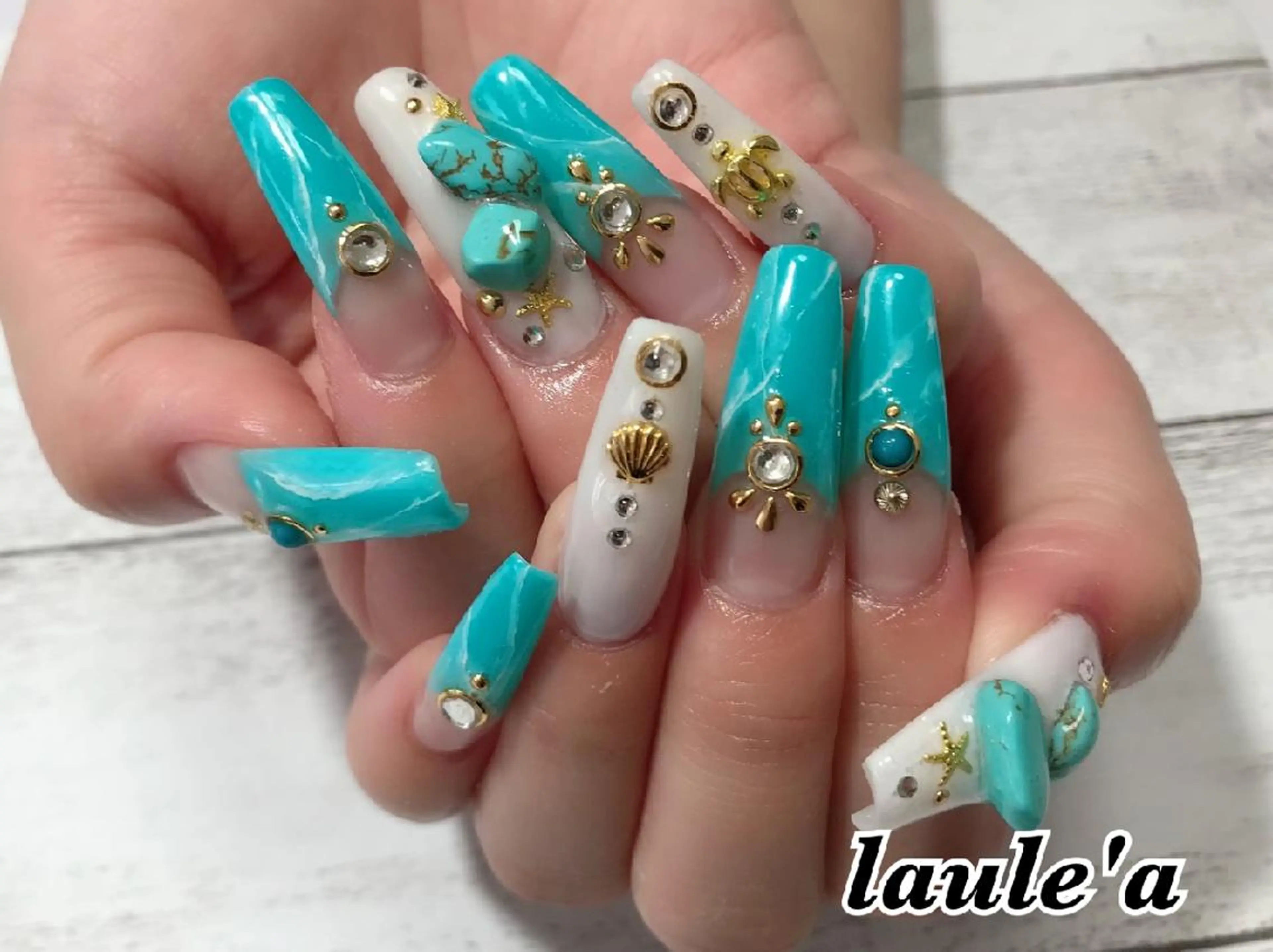 ネイル ハンドネイル Rグループ felizのネイルデザイン