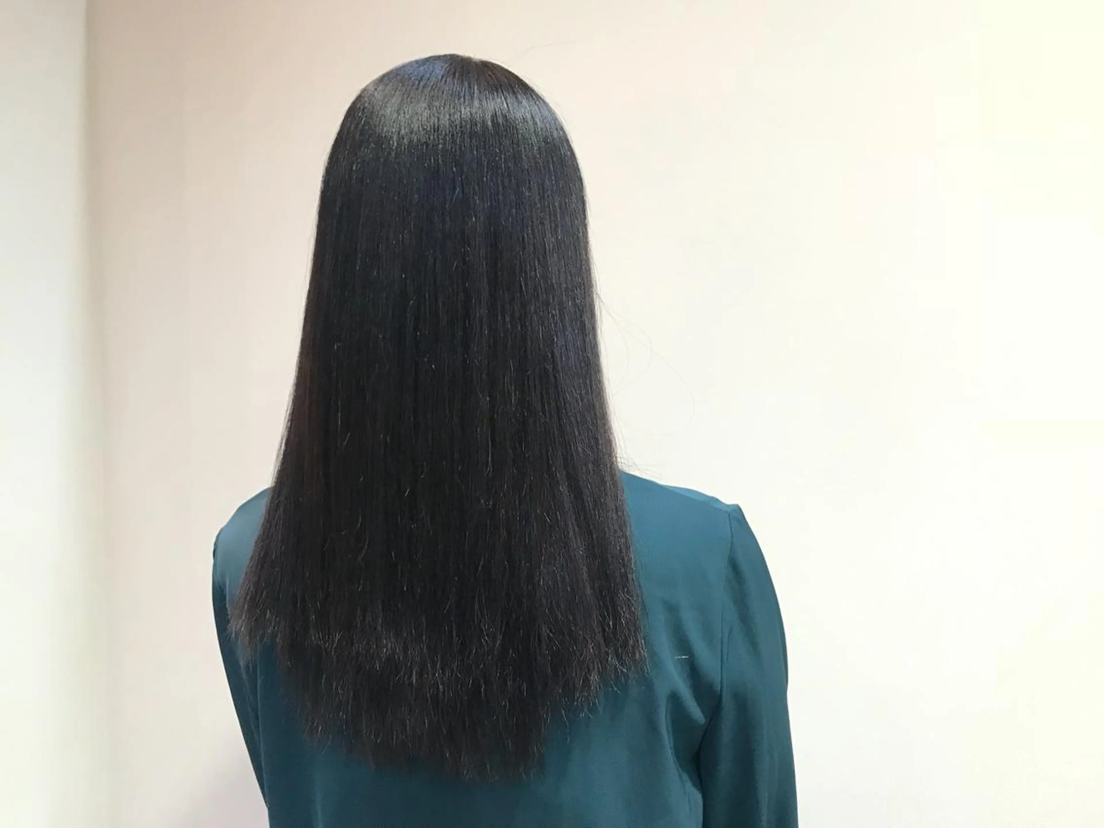 ミディアム パーマ 縮毛矯正 ✨美髪サラ艶トレンド 橋柿 実紀✨のヘアスタイル