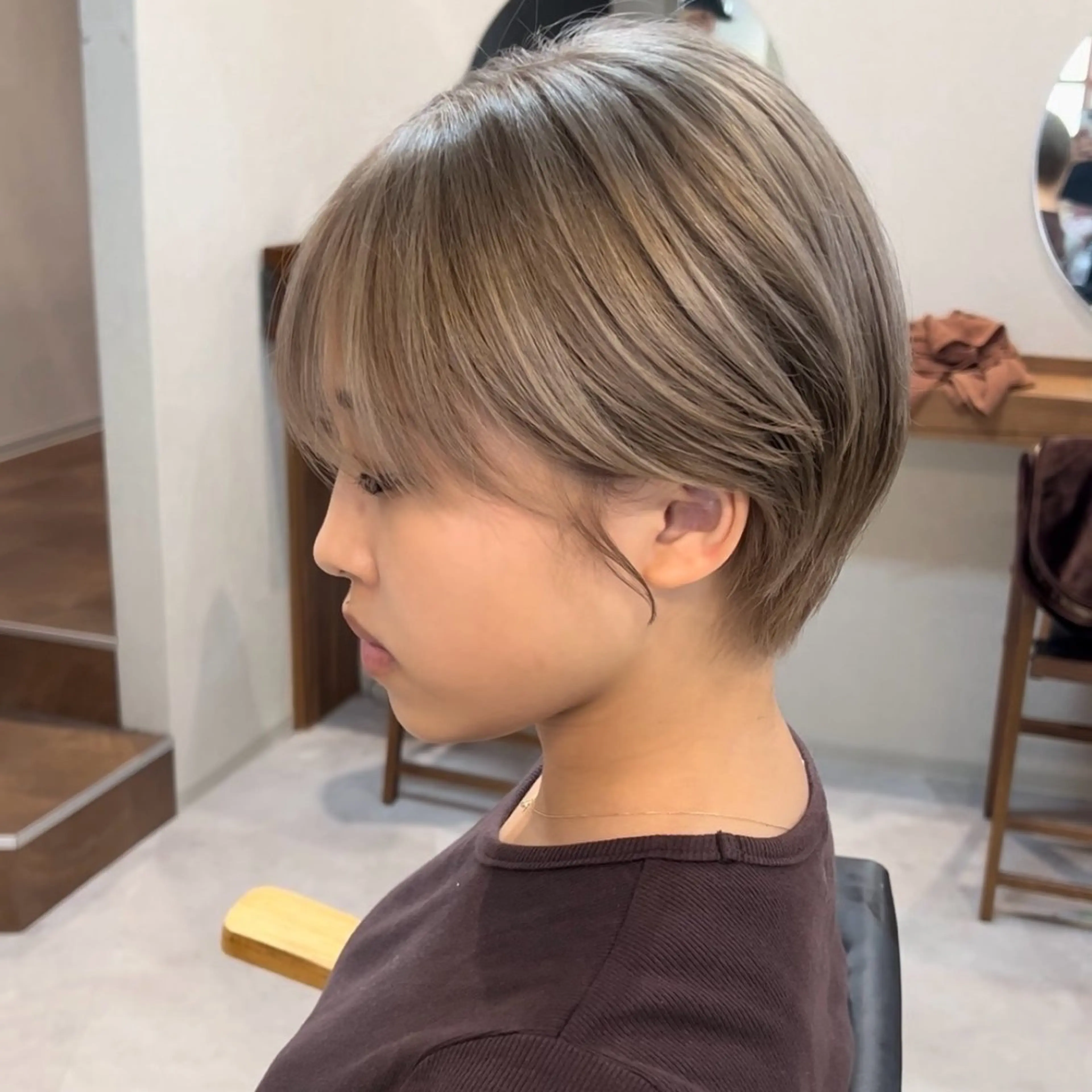 ショート 山口 摩七斗のヘアスタイル