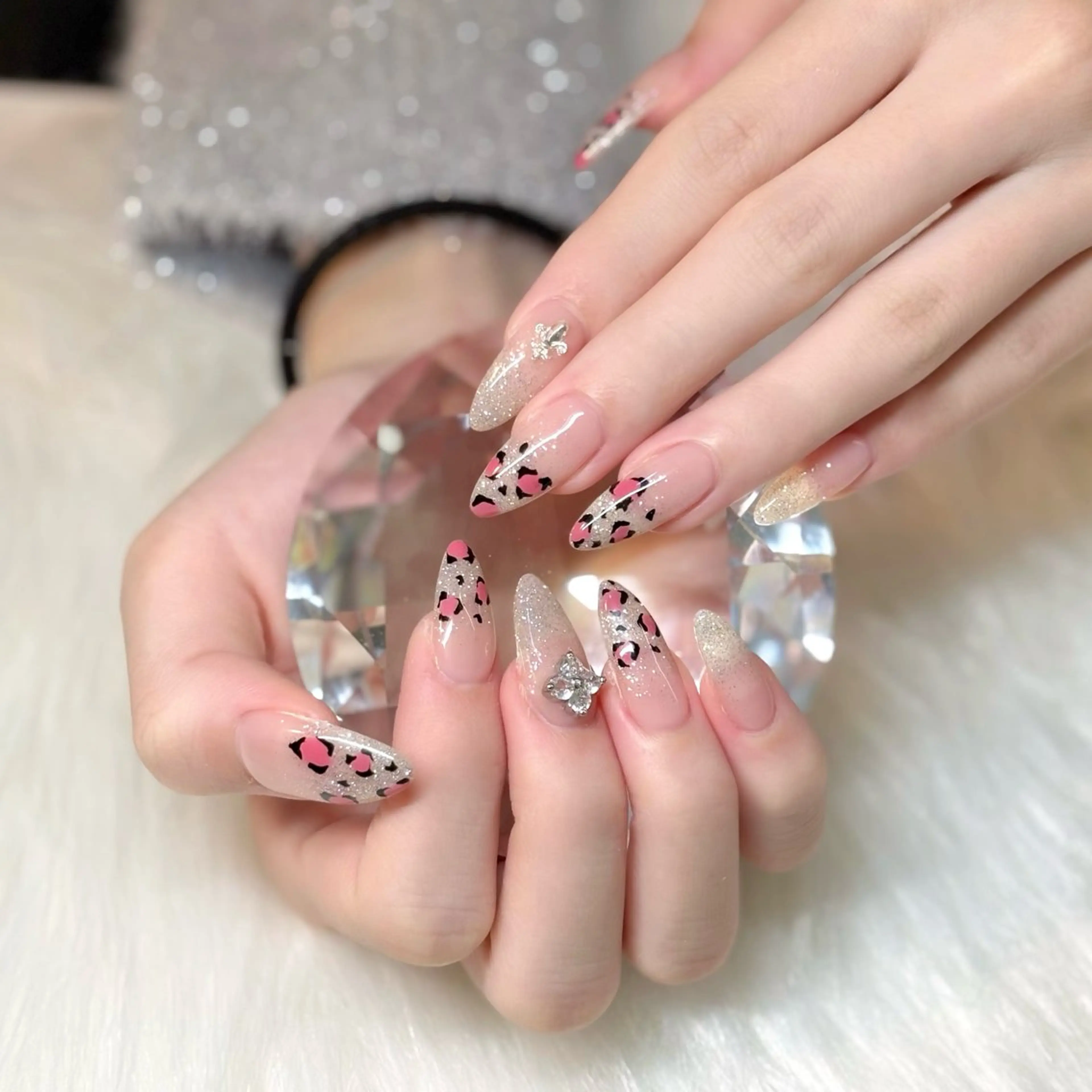 ネイル ハンドネイル 🕊️Bianca 児玉🕊️のネイルデザイン