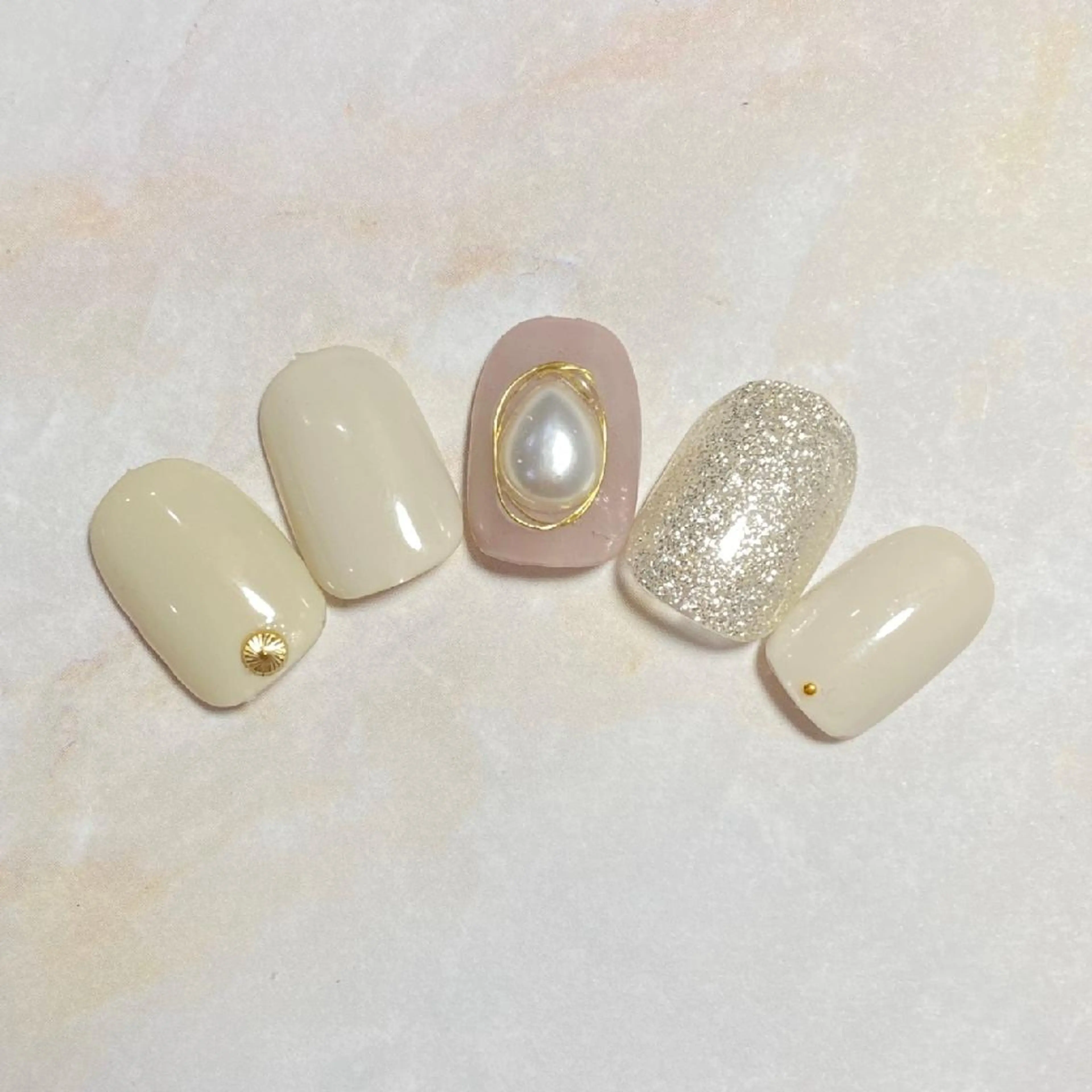 ネイル ハンドネイル Nail&eye Belire 新宿のネイルデザイン