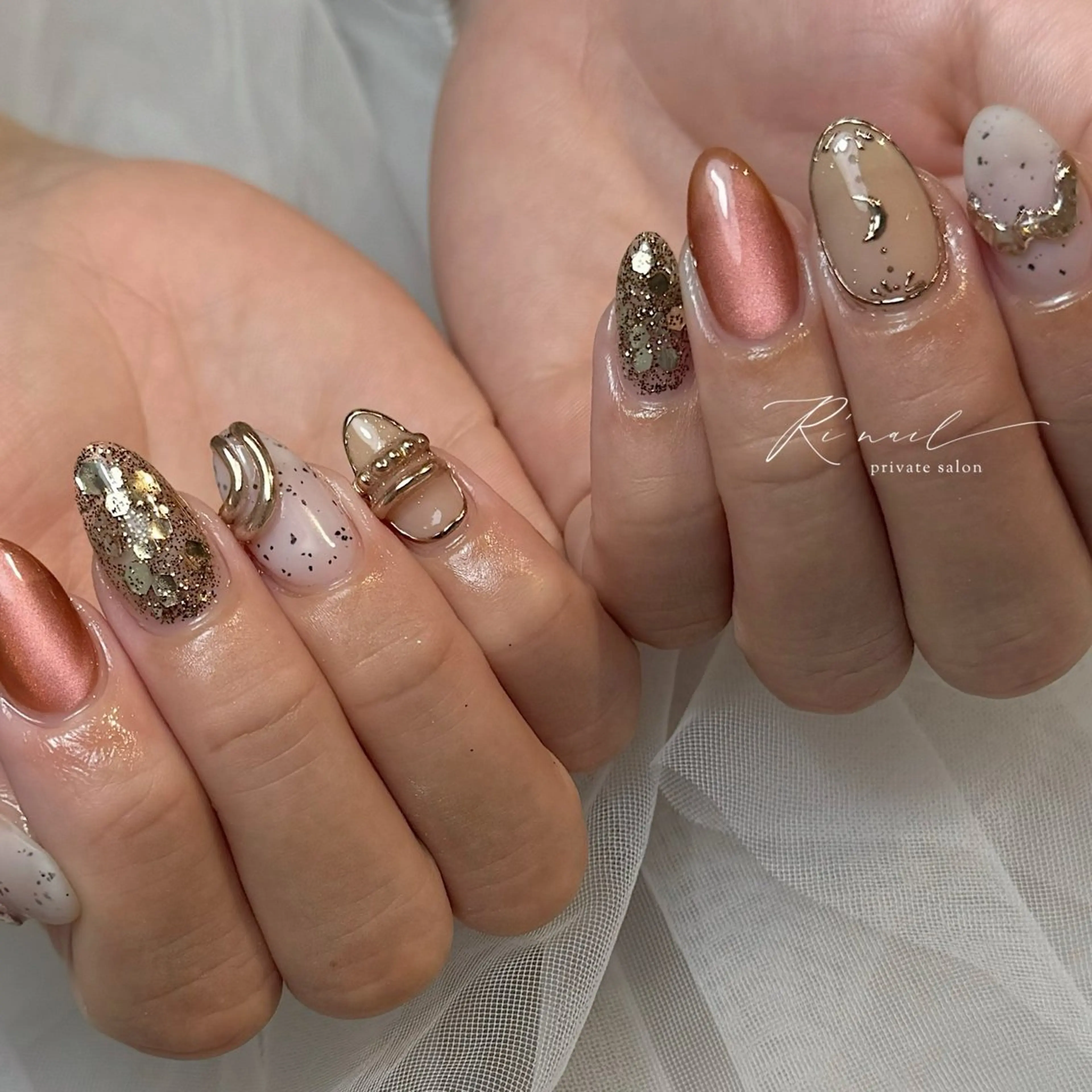 ネイル ラメ(グリッター) マグネットネイル ISHIWATA LINAのネイルデザイン