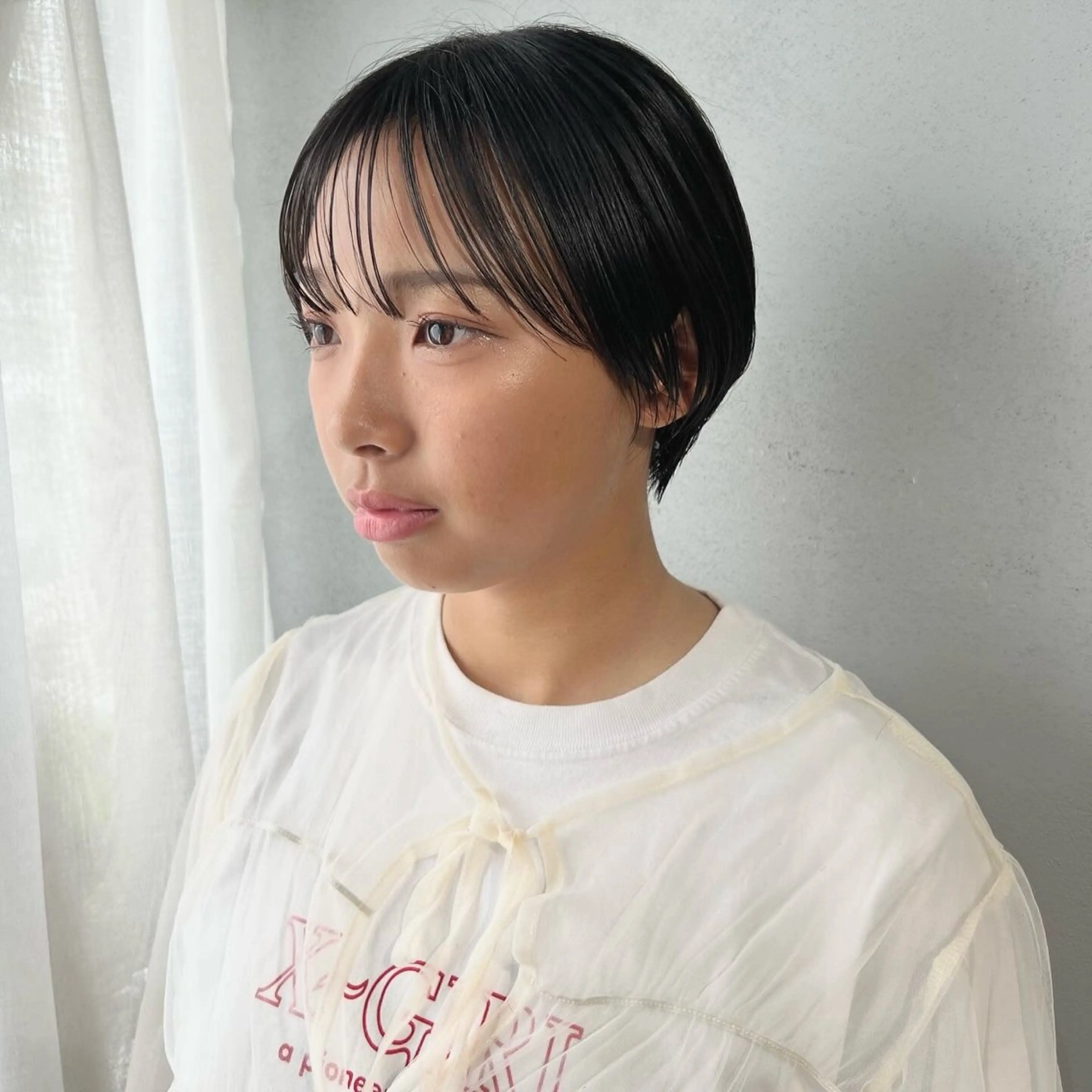 ショート カラー akane/ベージュ /オリーブ/ブラウンのヘアスタイル