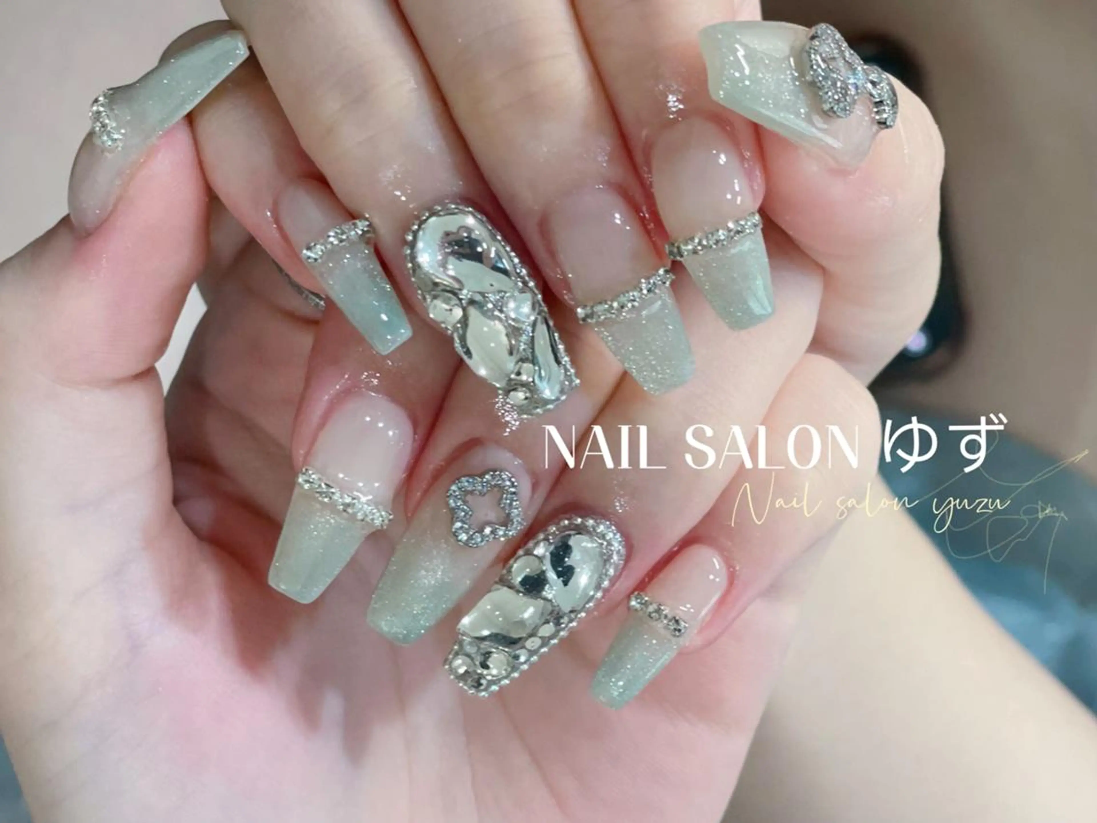 ネイル 長さ出し ハンドネイル MAKI💚💚💚 秋葉原.のネイルデザイン