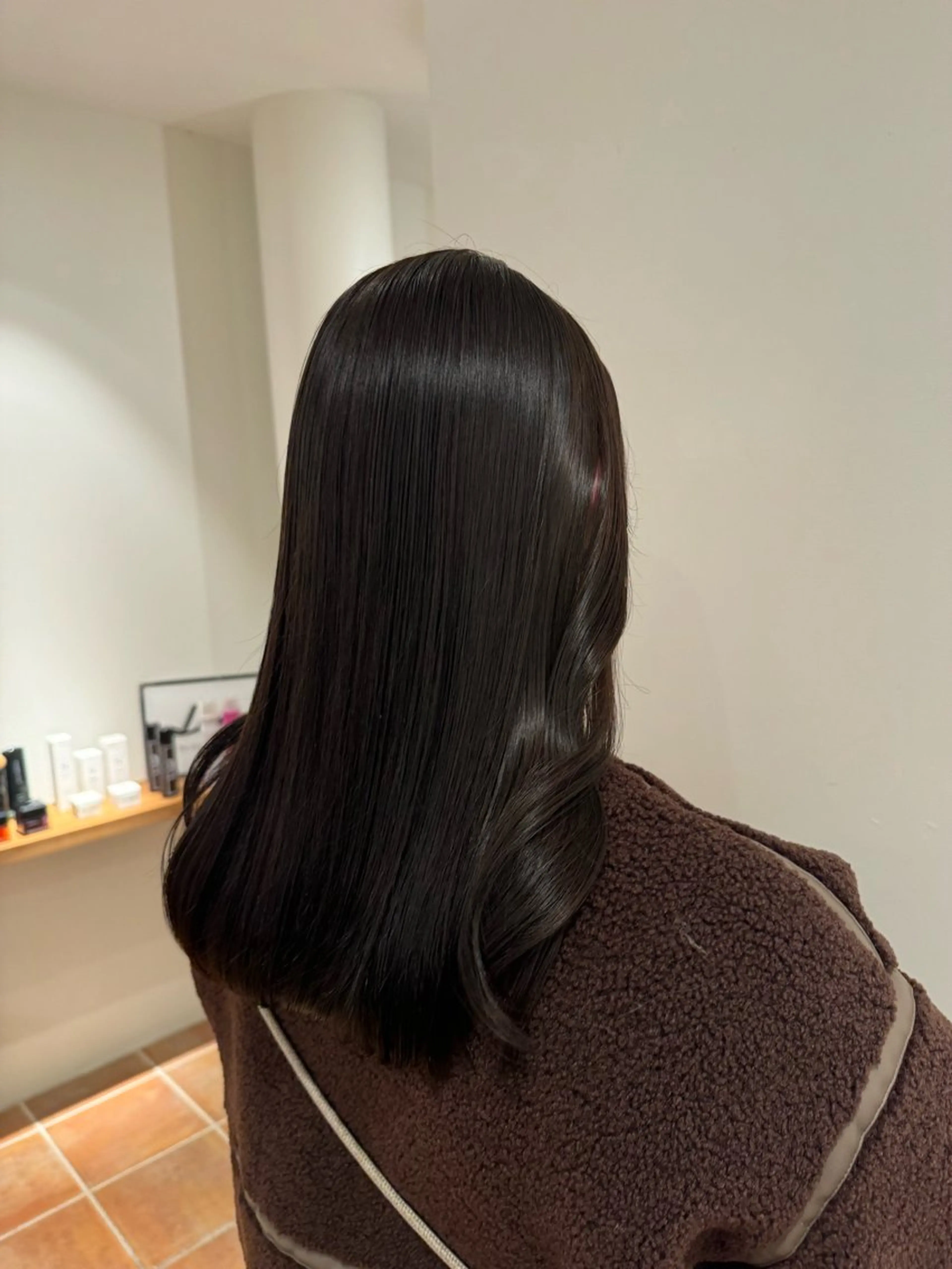 セミロング ヘアカラー ホリグチ ルナのヘアスタイル