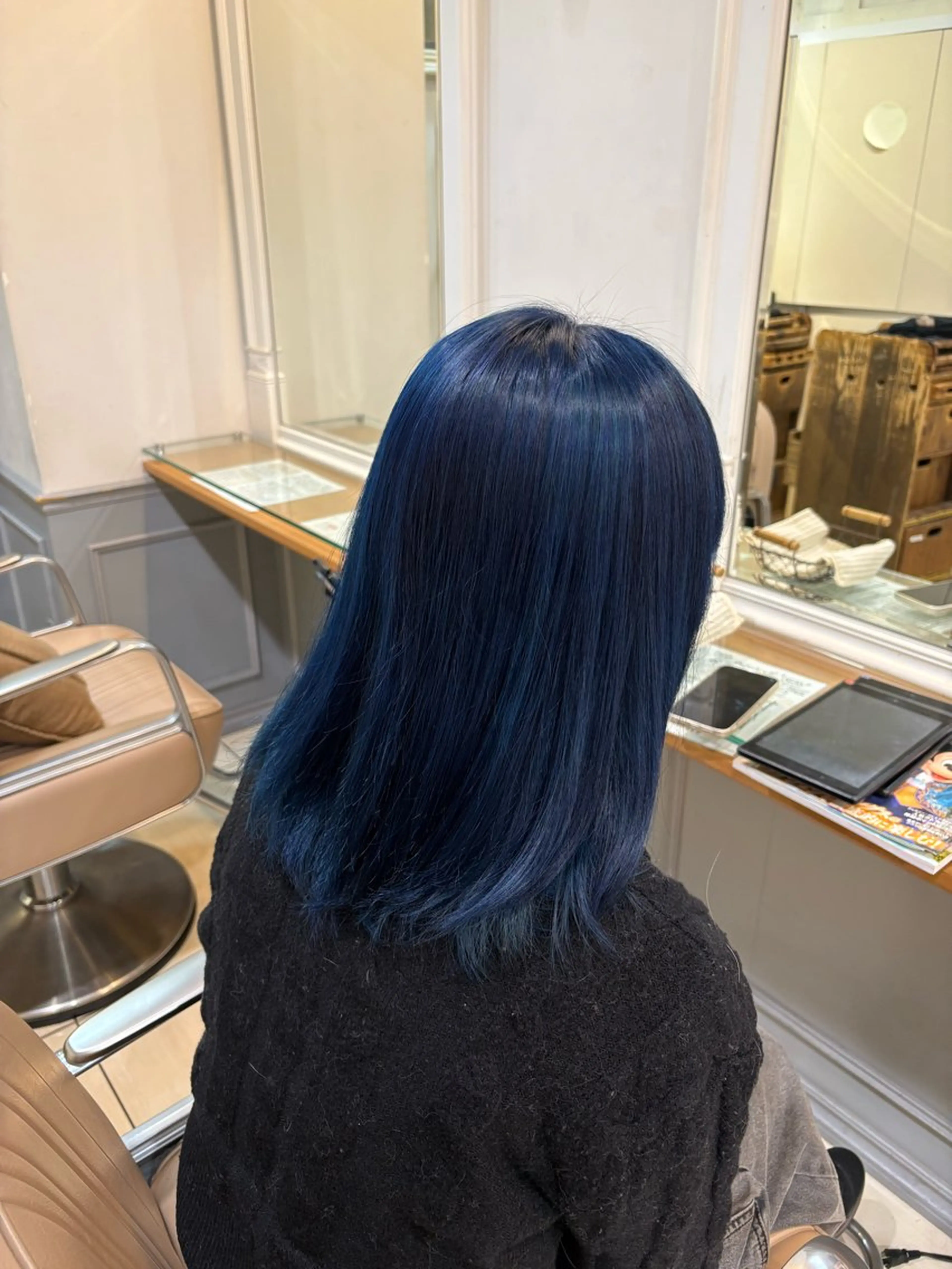 カラー ブリーチ ブルーカラー ネイビーカラー カラー/ブリーチ✨ ヘアセット/コハルのヘアスタイル