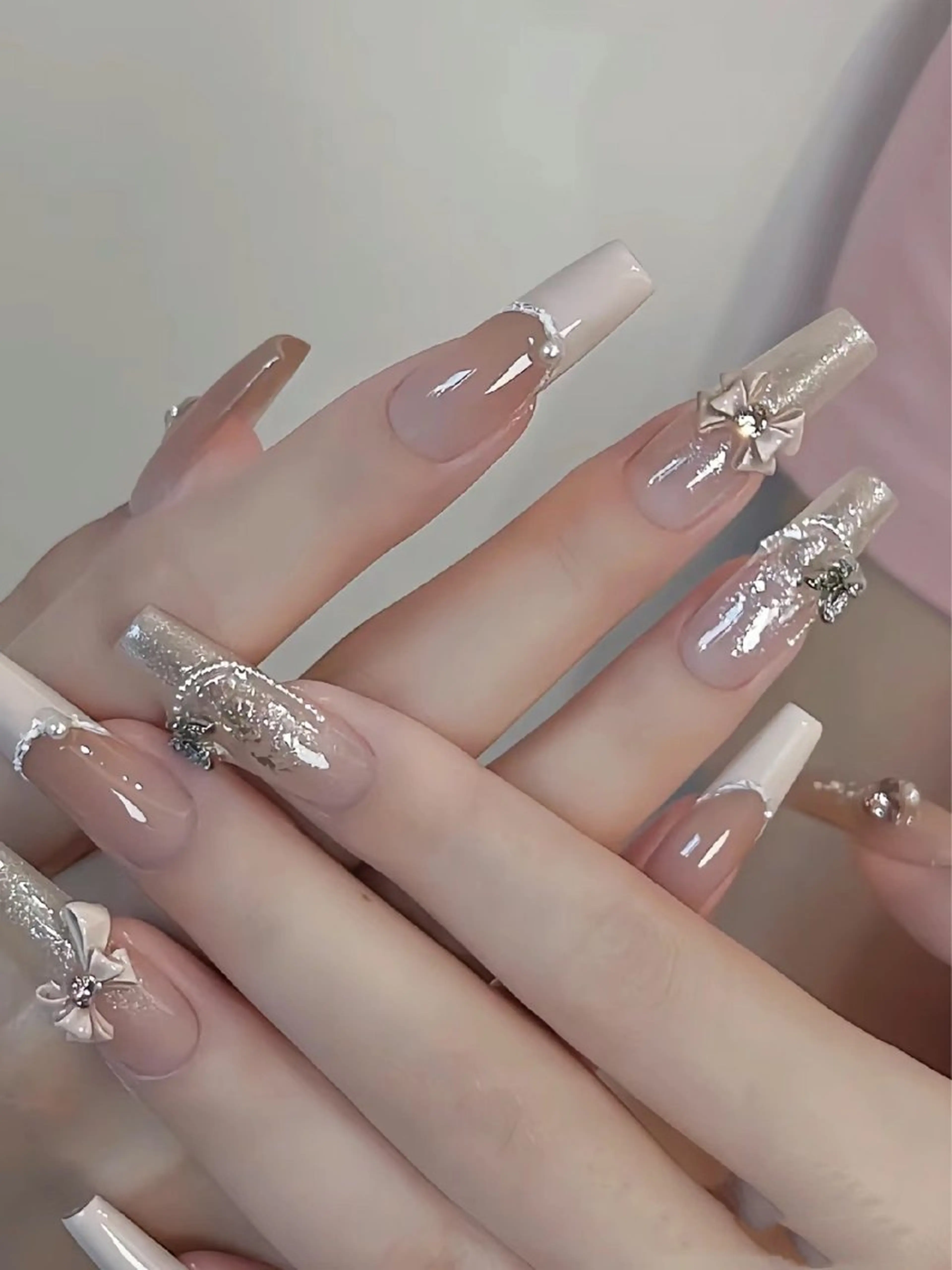 JRネイリスト　オフなし　ハンドジェルフレンチの写真