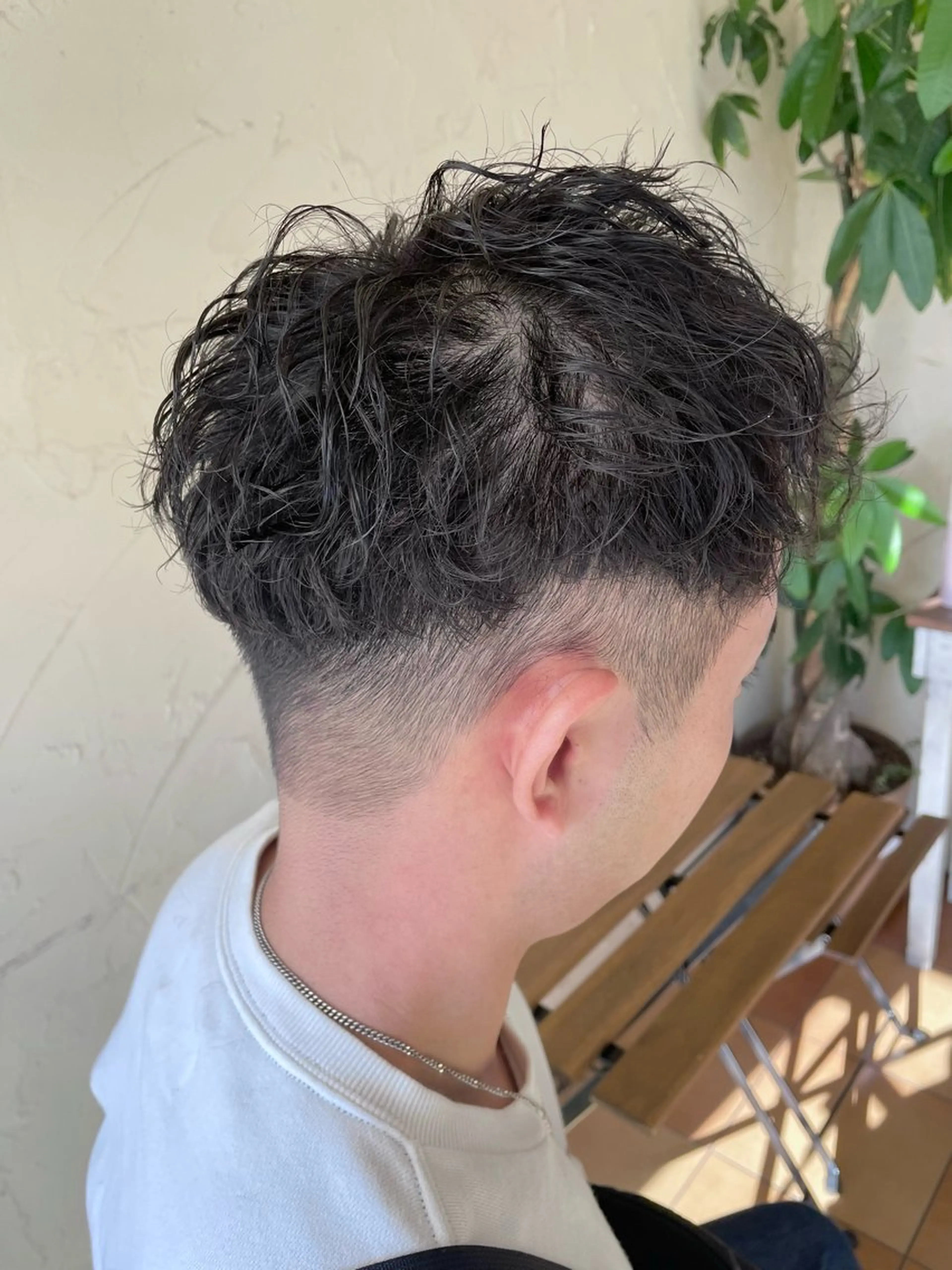 ショート パーマ メンズ メンズパーマ メンズショート ツイストスパイラルパーマ ショートヘア スパイラルパーマ カット パーマ メンズ特化/パーマ指 名No.1/百瀬太郎のヘアスタイル