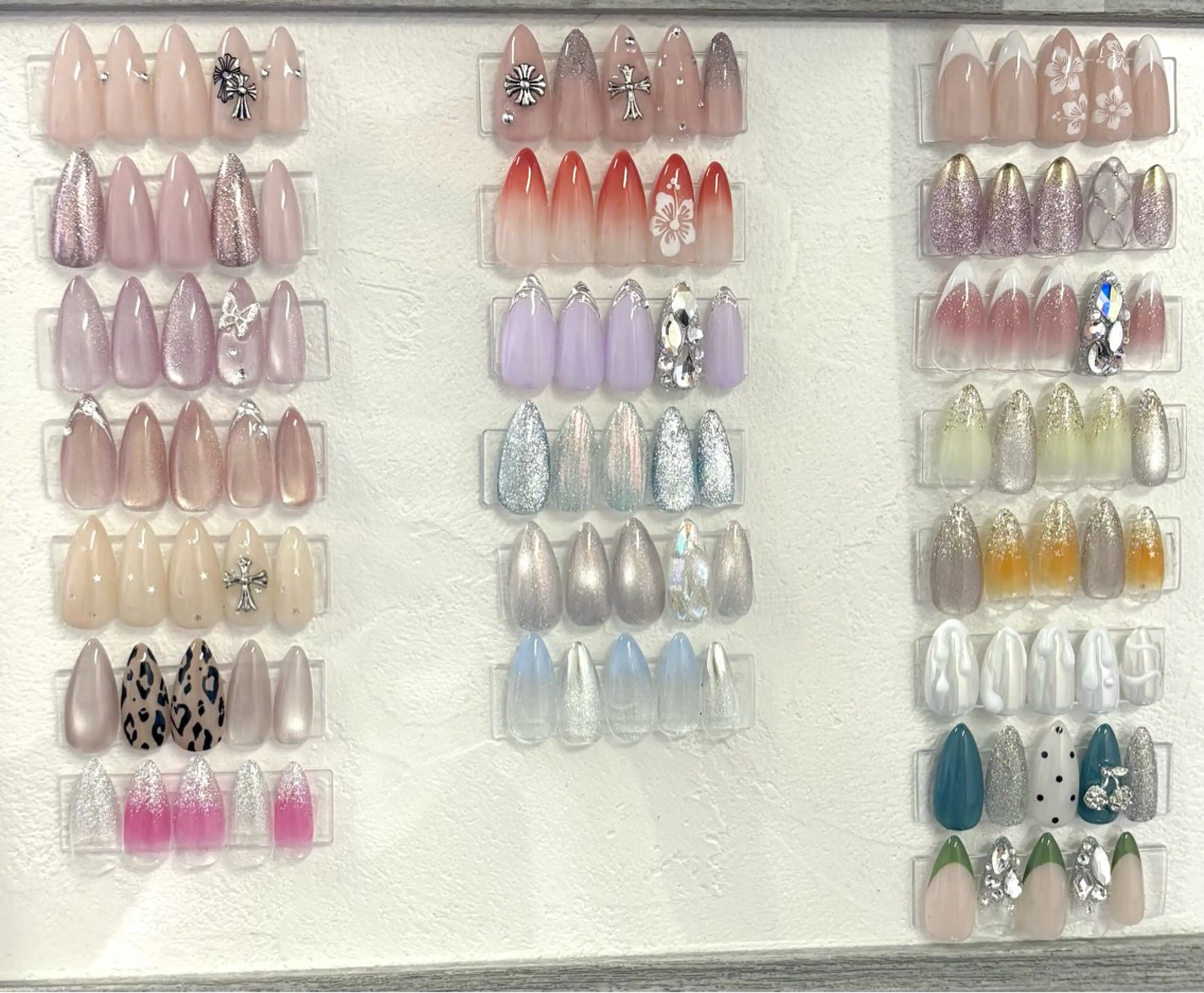 ネイル Rive. 酒井のネイルデザイン