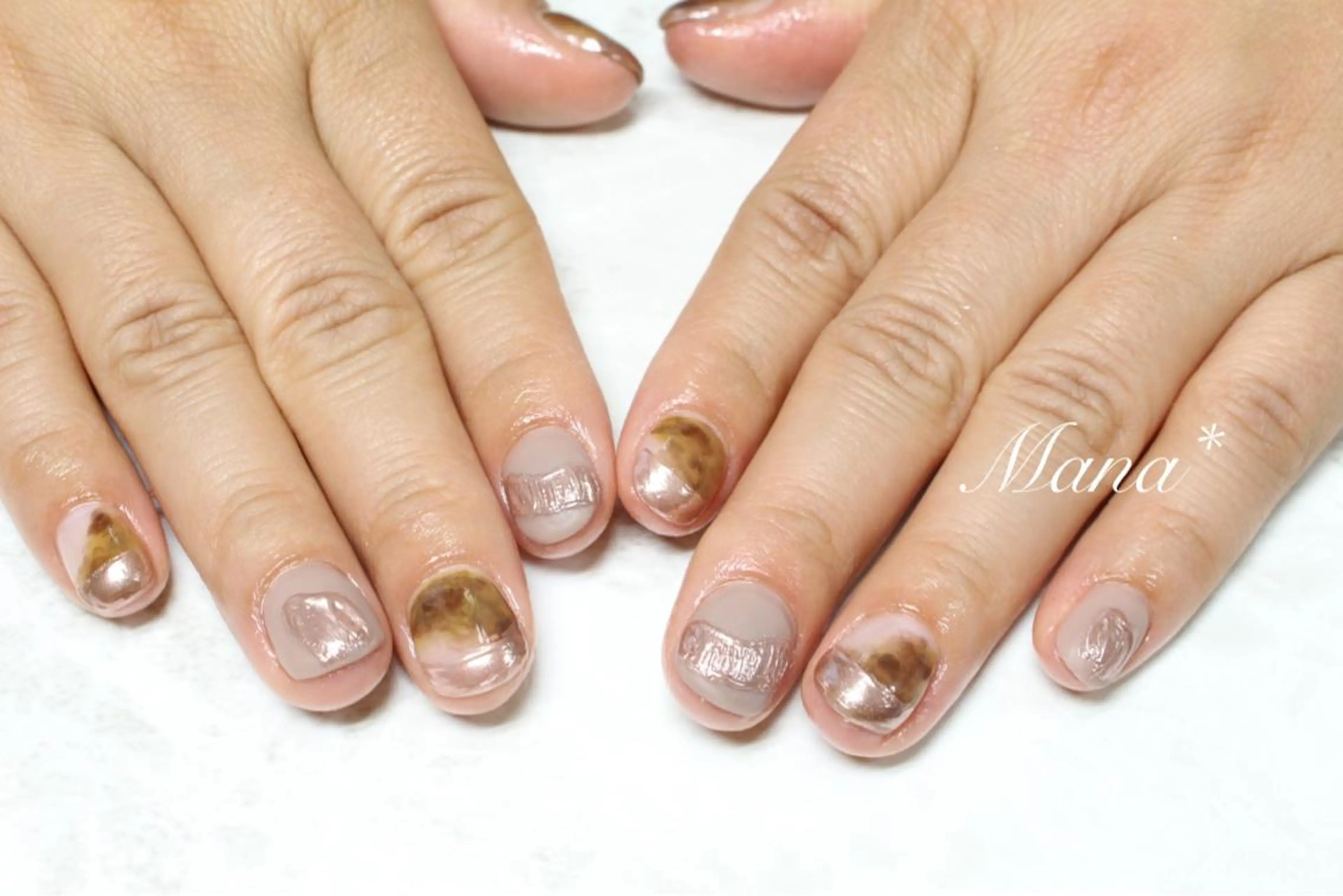 ネイル ニュアンスネイル 塚田 由香里のネイルデザイン