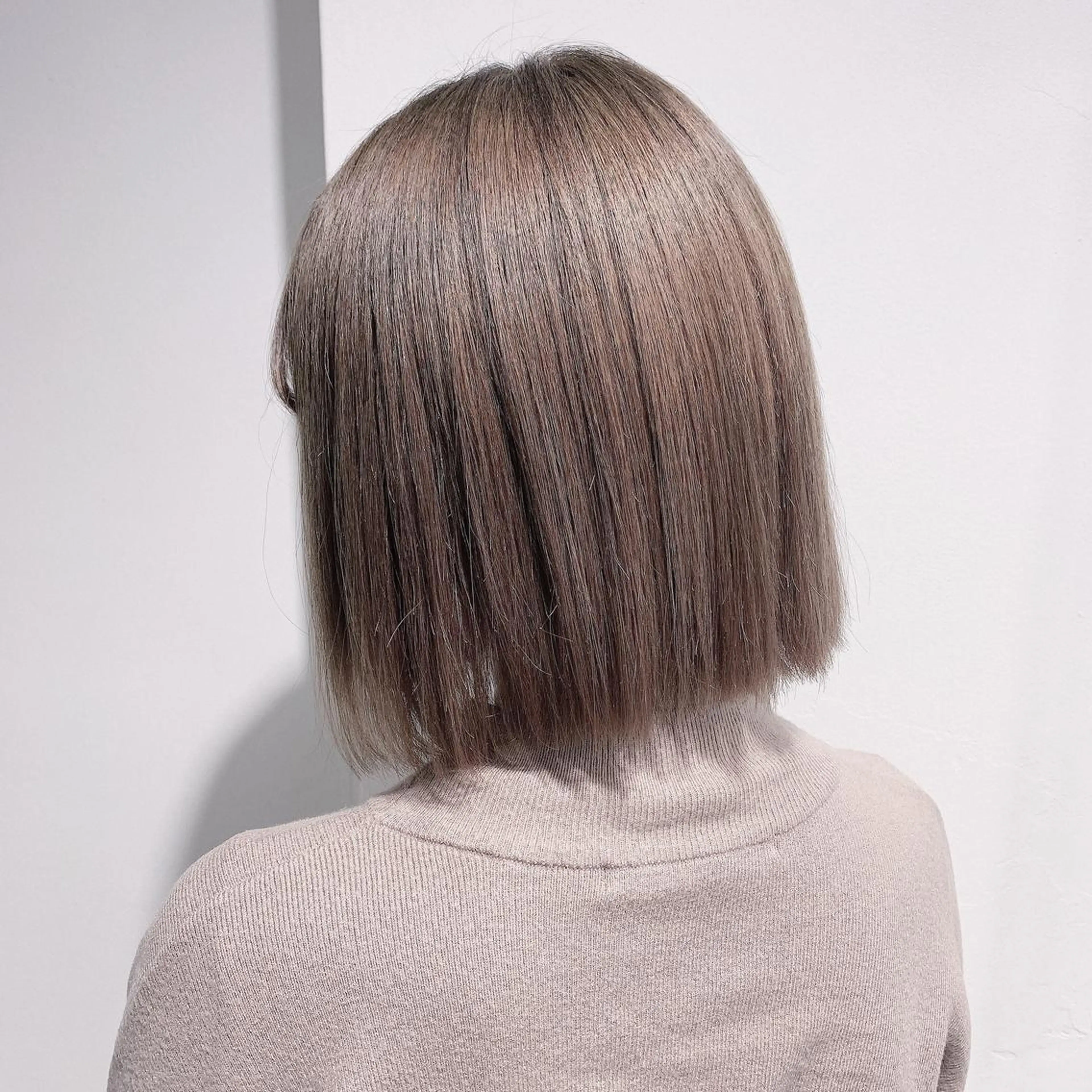 ショート カラー ヘアカラー SALOWIN 札幌大通り店所属・🏆ウルフ/レイヤー 指名No.1山口圭佑のヘアスタイル