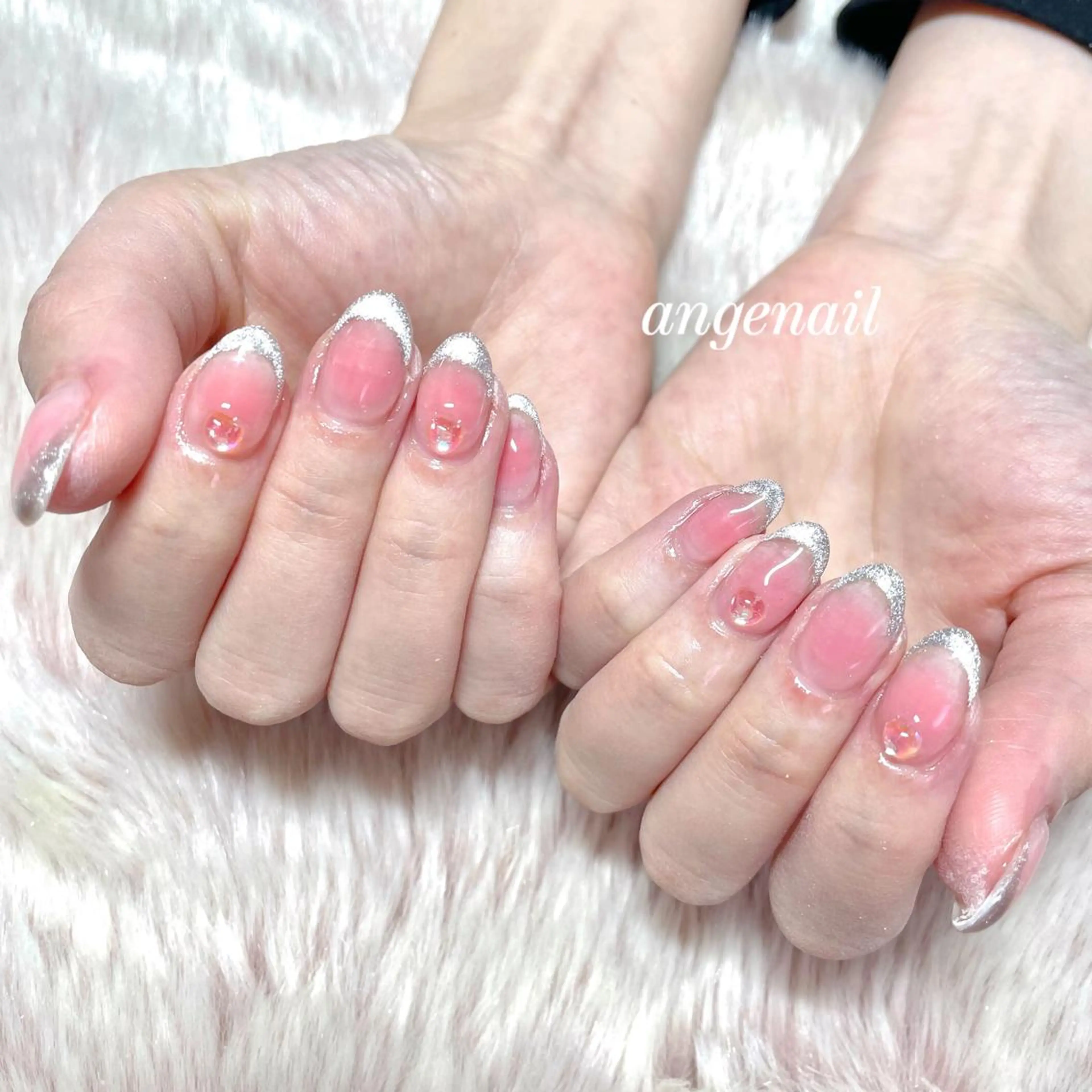 ネイル ハンドネイル オーナーネイリスト MAKIのネイルデザイン