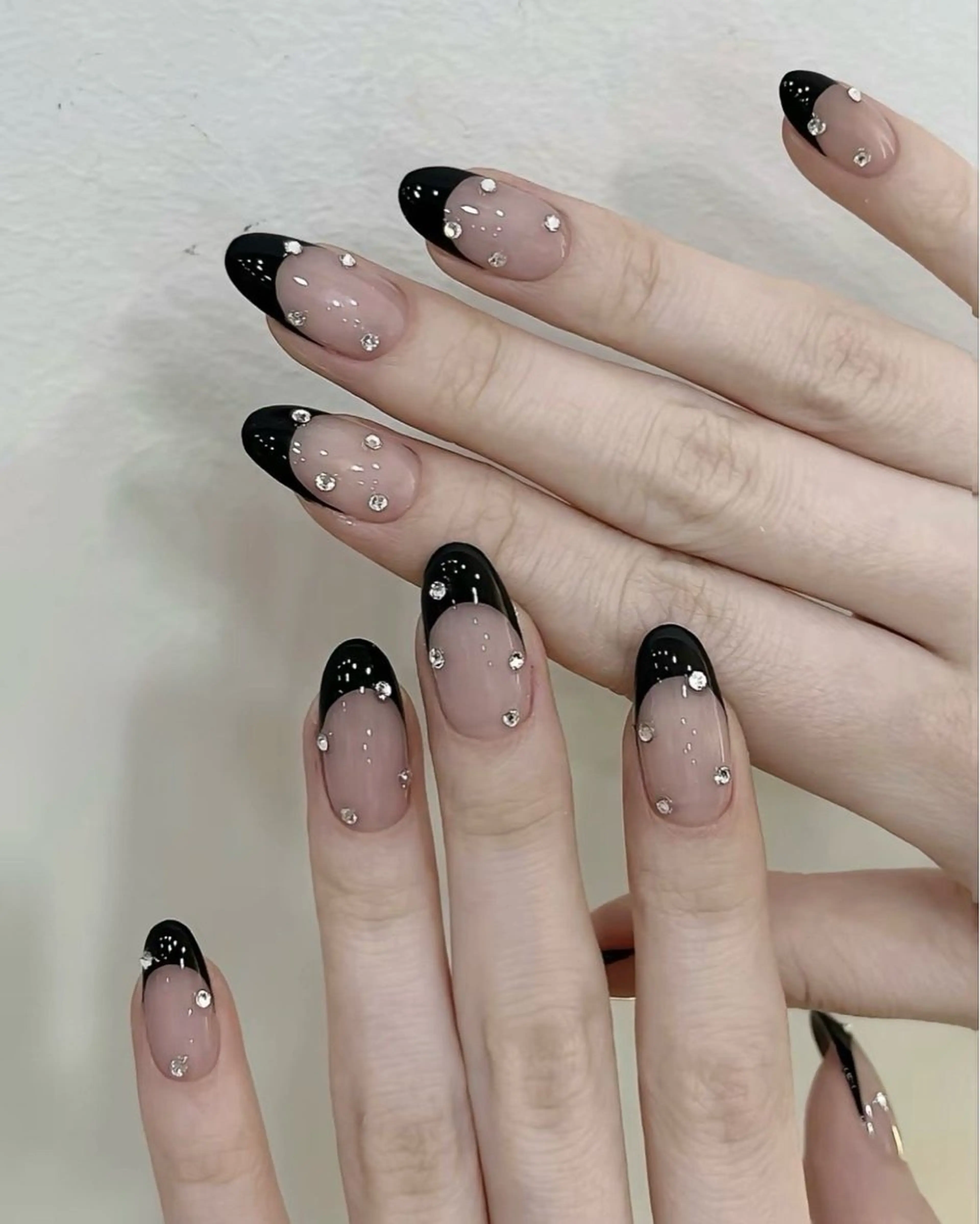 ネイル 長さ出し フレンチネイル グラデーション 卒業式 マグネットネイル MIHANA NAILのネイルデザイン