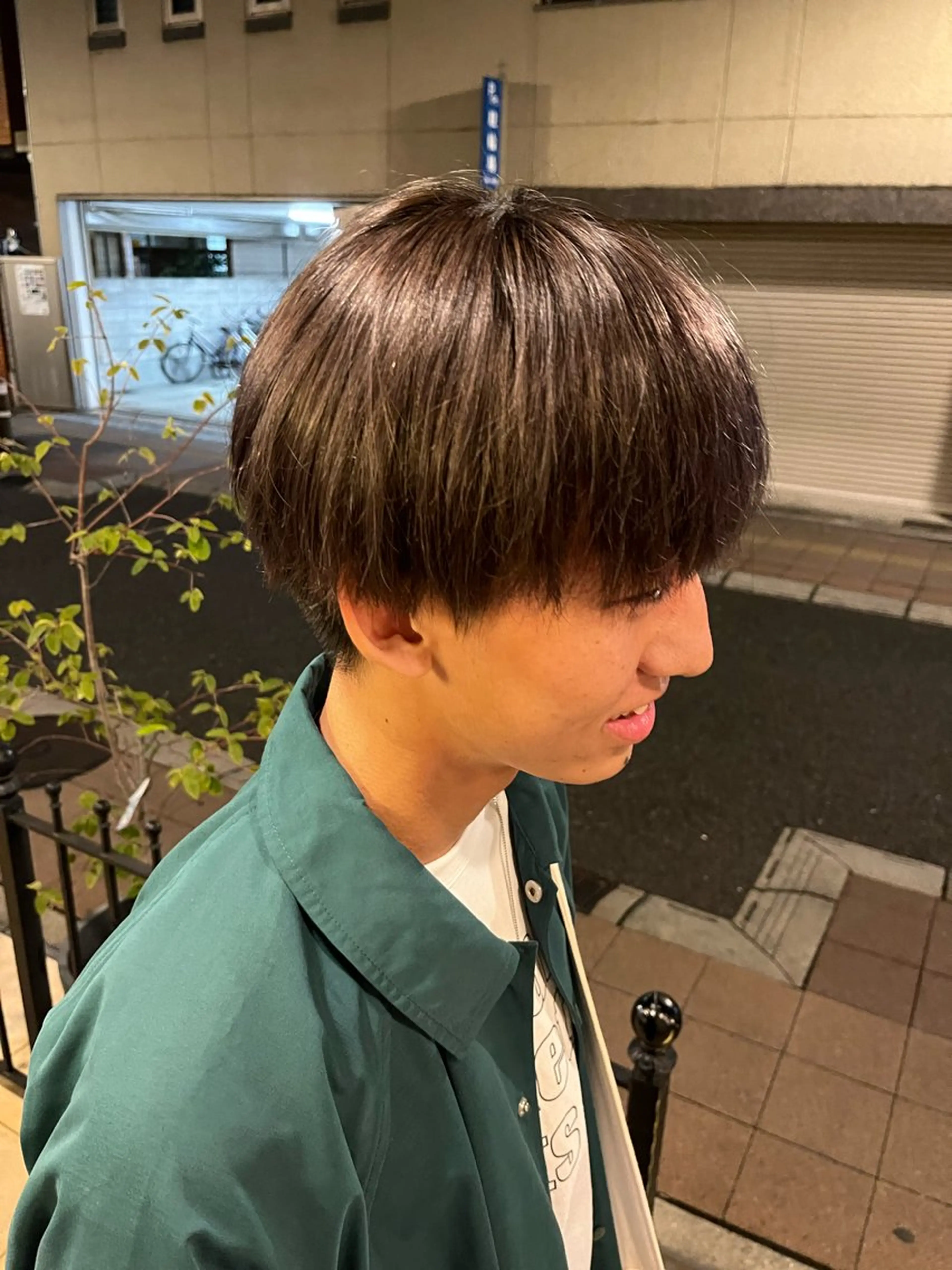 カラー メンズ ヘアカラー トリートメント gem by HAIR TIME所属・飯田 莉穂のヘアスタイル