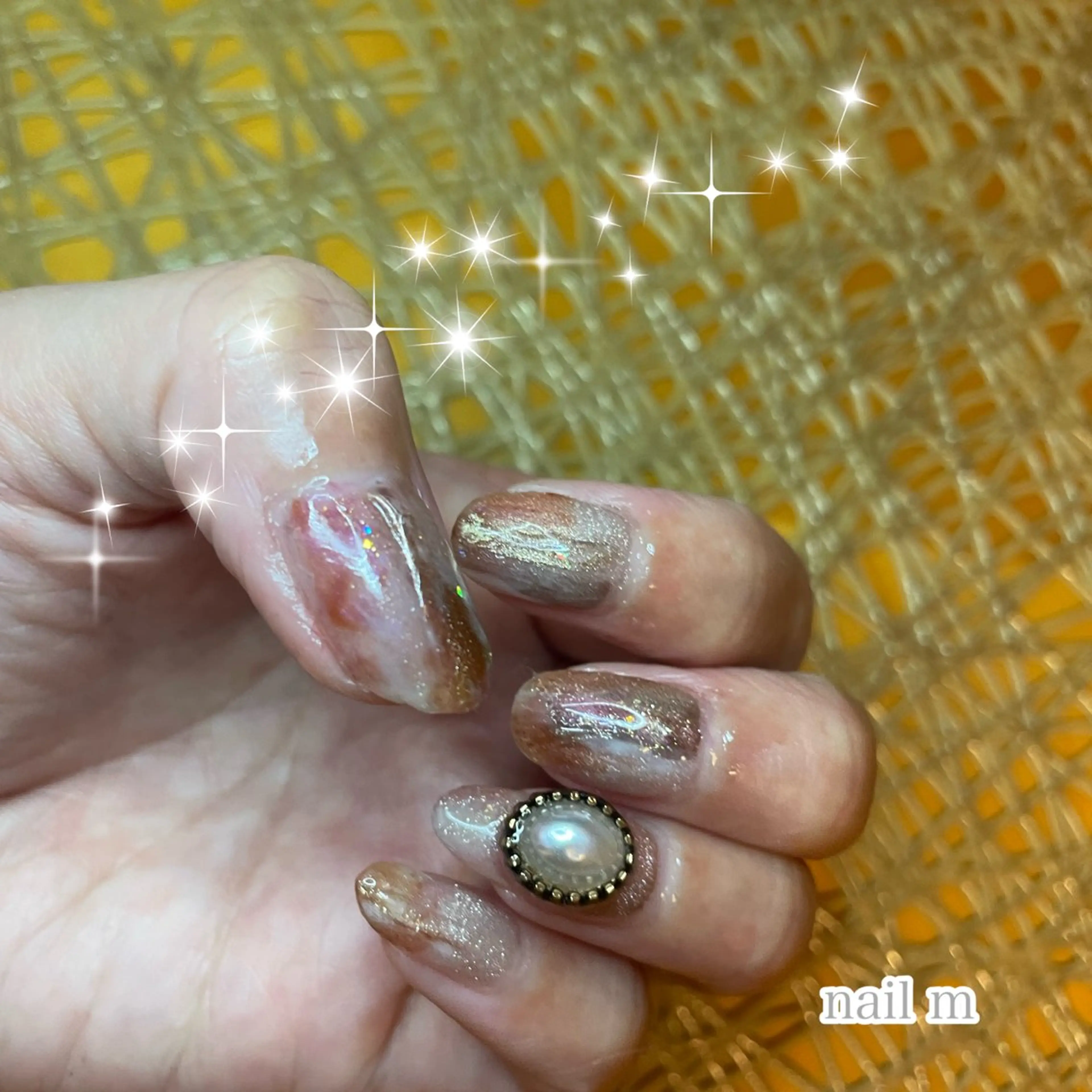 ネイル ミラーネイル ニュアンスネイル ワンホンネイル NAIL★M 真紀のネイルデザイン