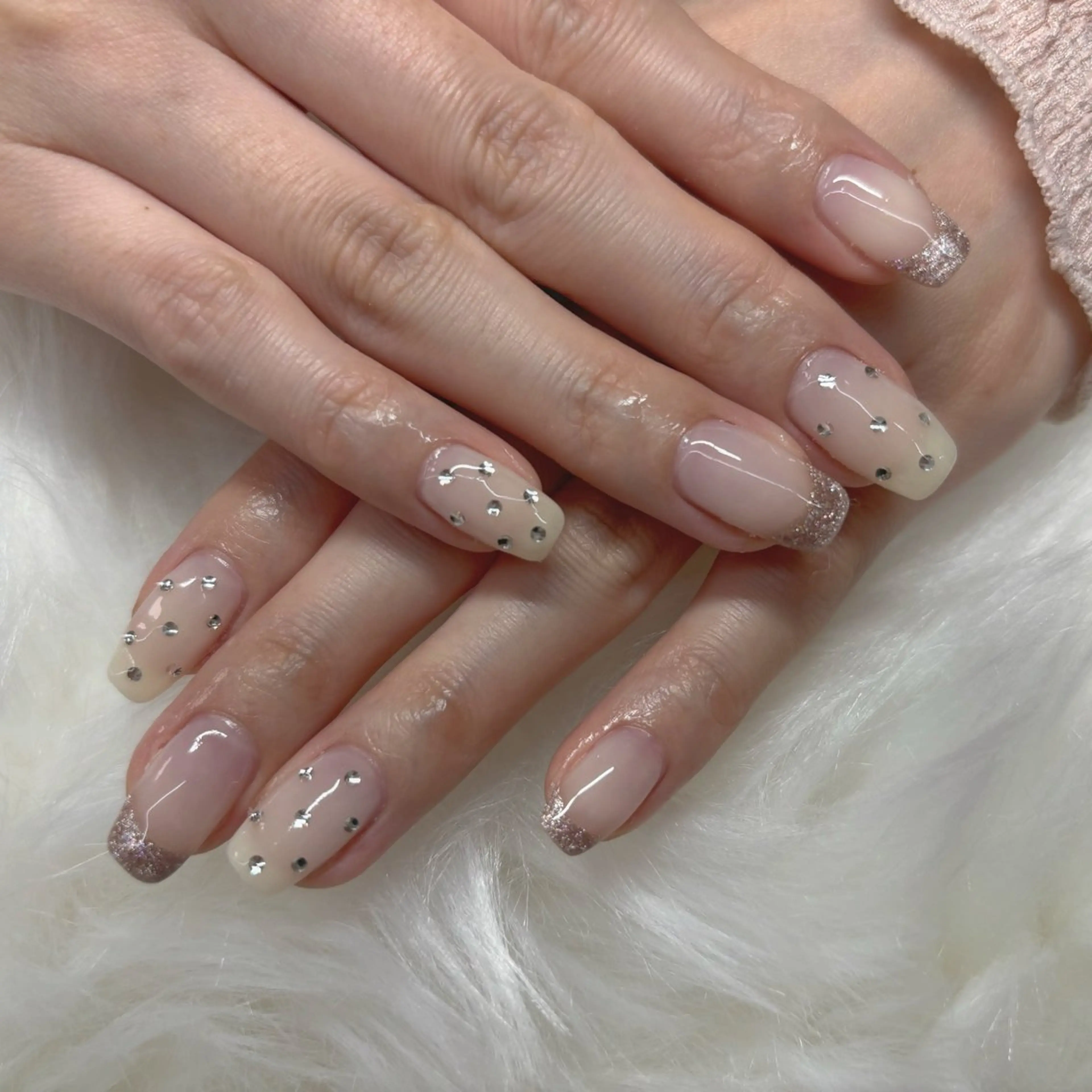 ネイル フレンチネイル マグネットネイル マグネットフレンチ SHIMA YURIEのネイルデザイン