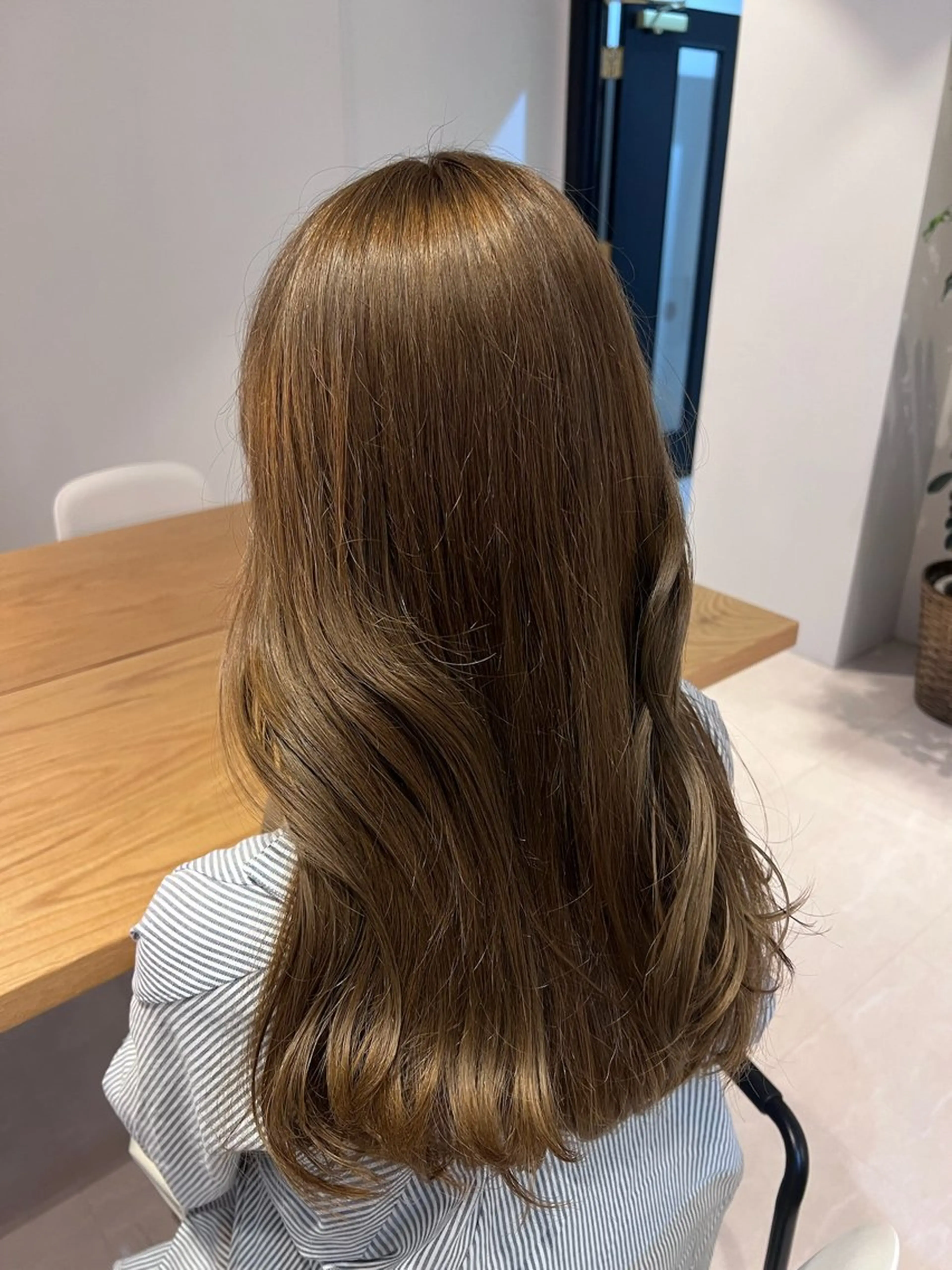 ロング 瀬戸 杏珠のヘアスタイル