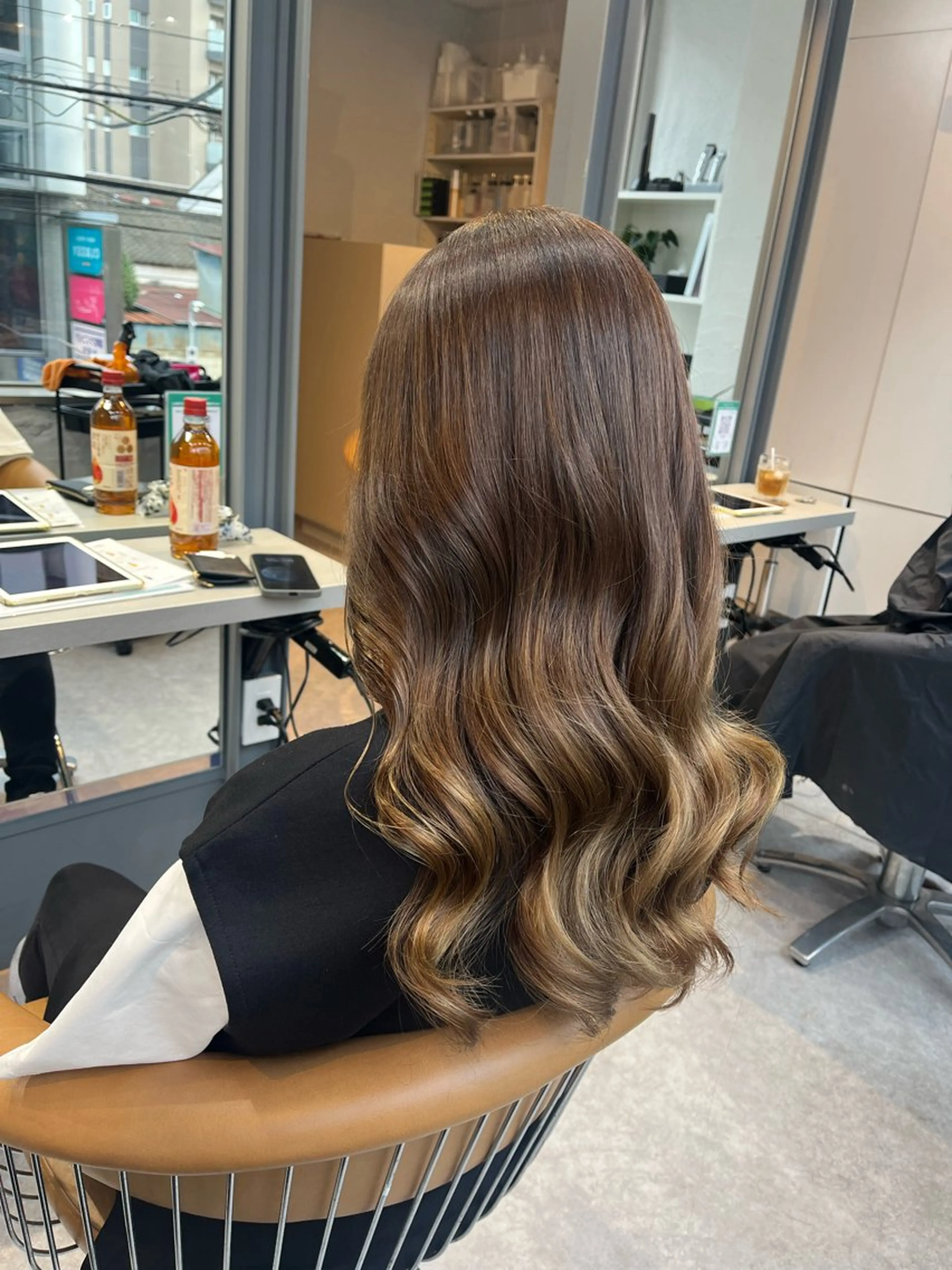 ロング カラー カット ヘアカラー トリートメント うしだ かおるのヘアスタイル