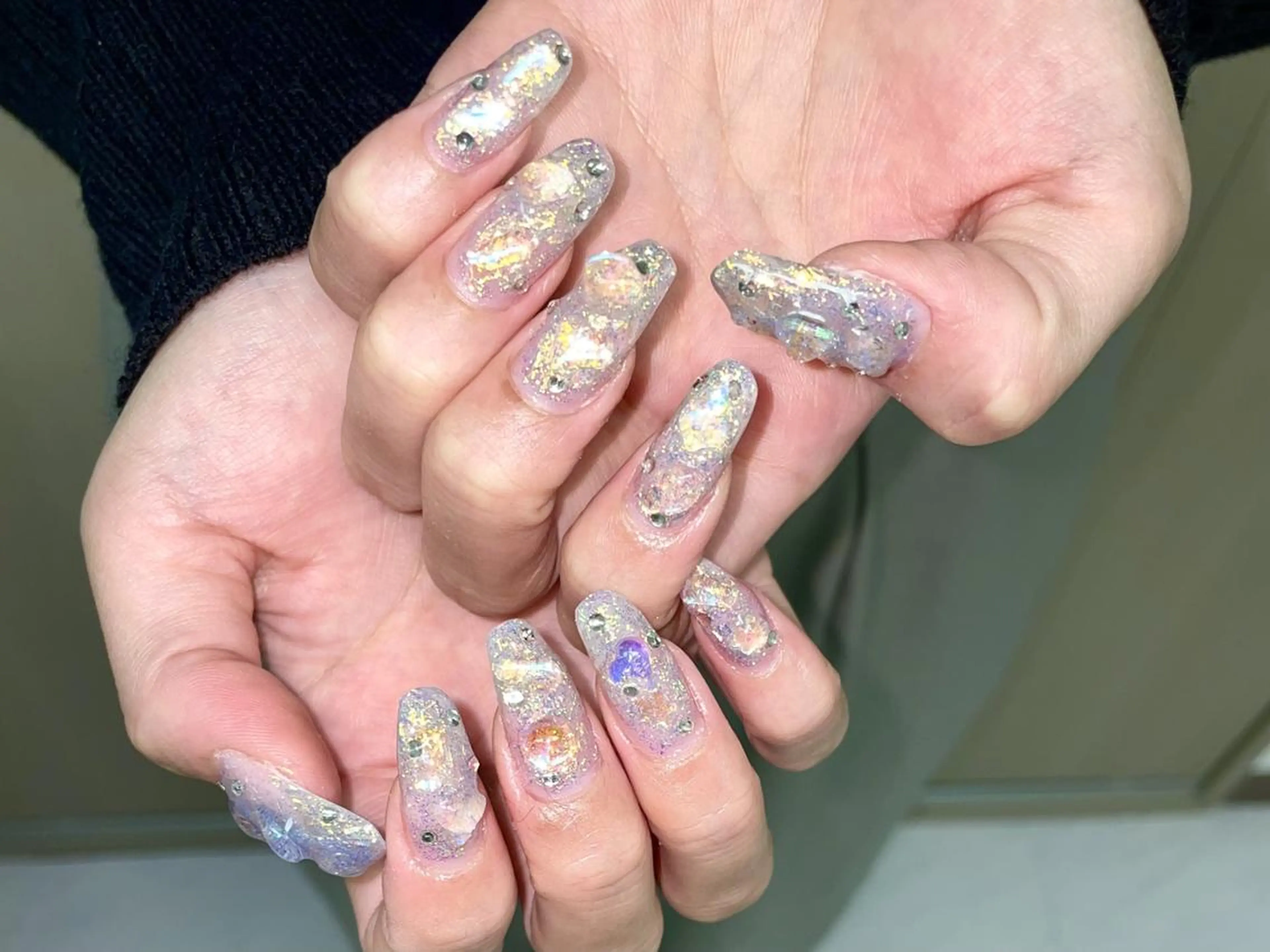 ネイル オーロラネイル チークネイル フットネイル フレンチネイル ガラスフレンチ ハンドネイル 大阪福島 韓国まつげ Sayaka🤍🐩のマツエク・マツパデザイン