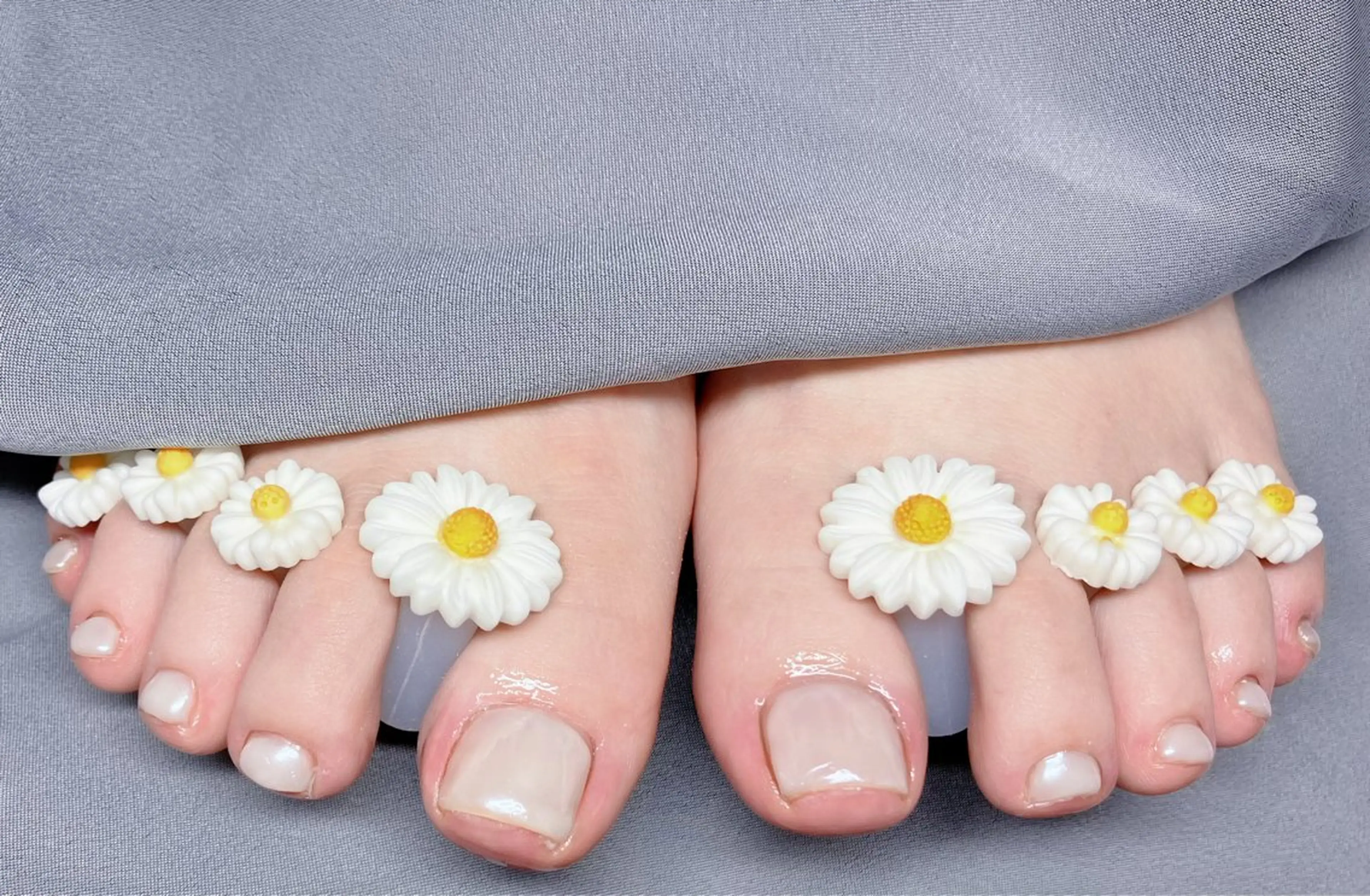 ネイル オーロラネイル ホワイト 高木 維麗絲のネイルデザイン