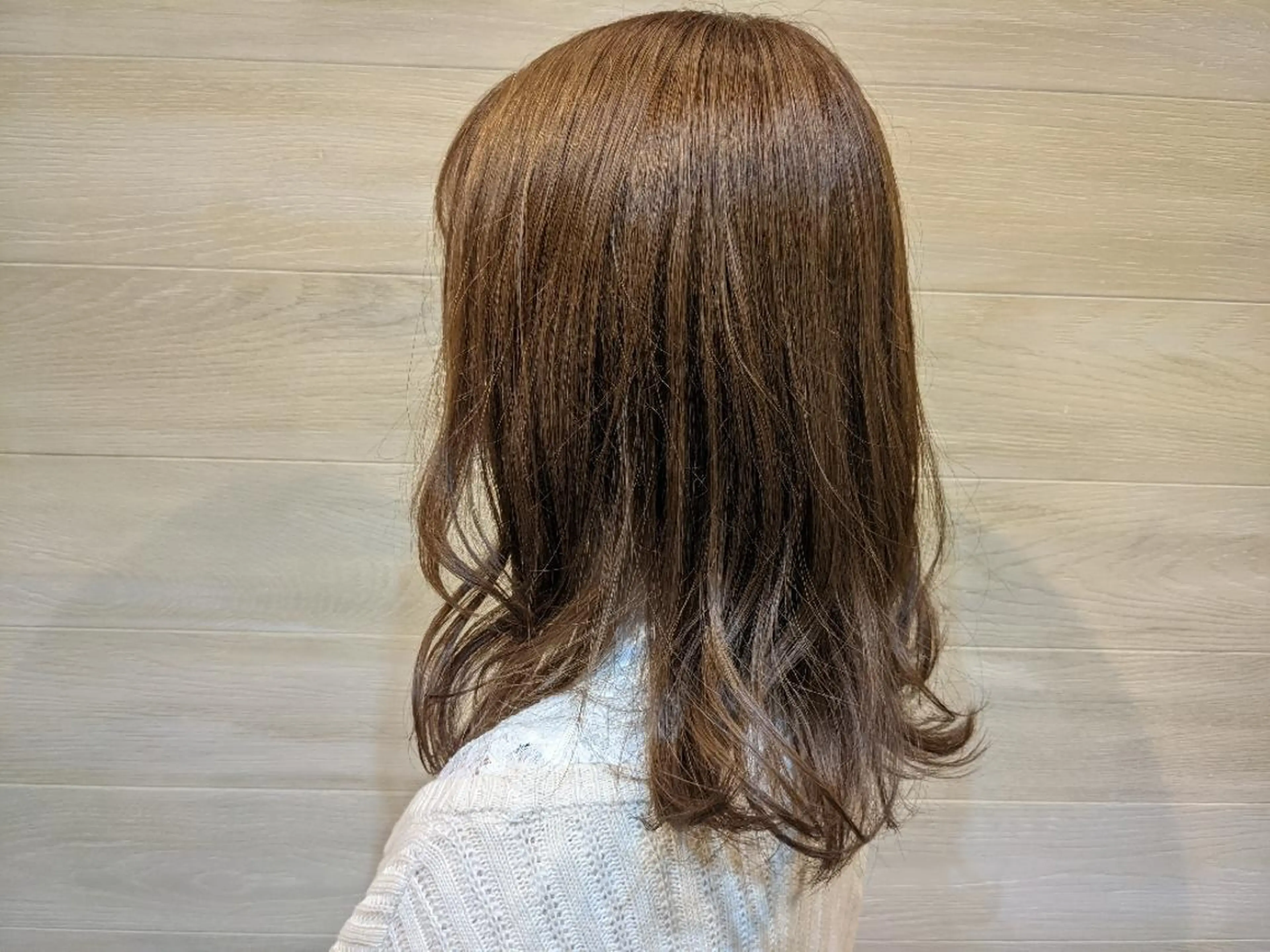 ミディアム カラー ブリーチ ハイトーンカラー ブリーチなしカラー 🌷お任せOK🌷✨ N°ilducaえりのヘアスタイル