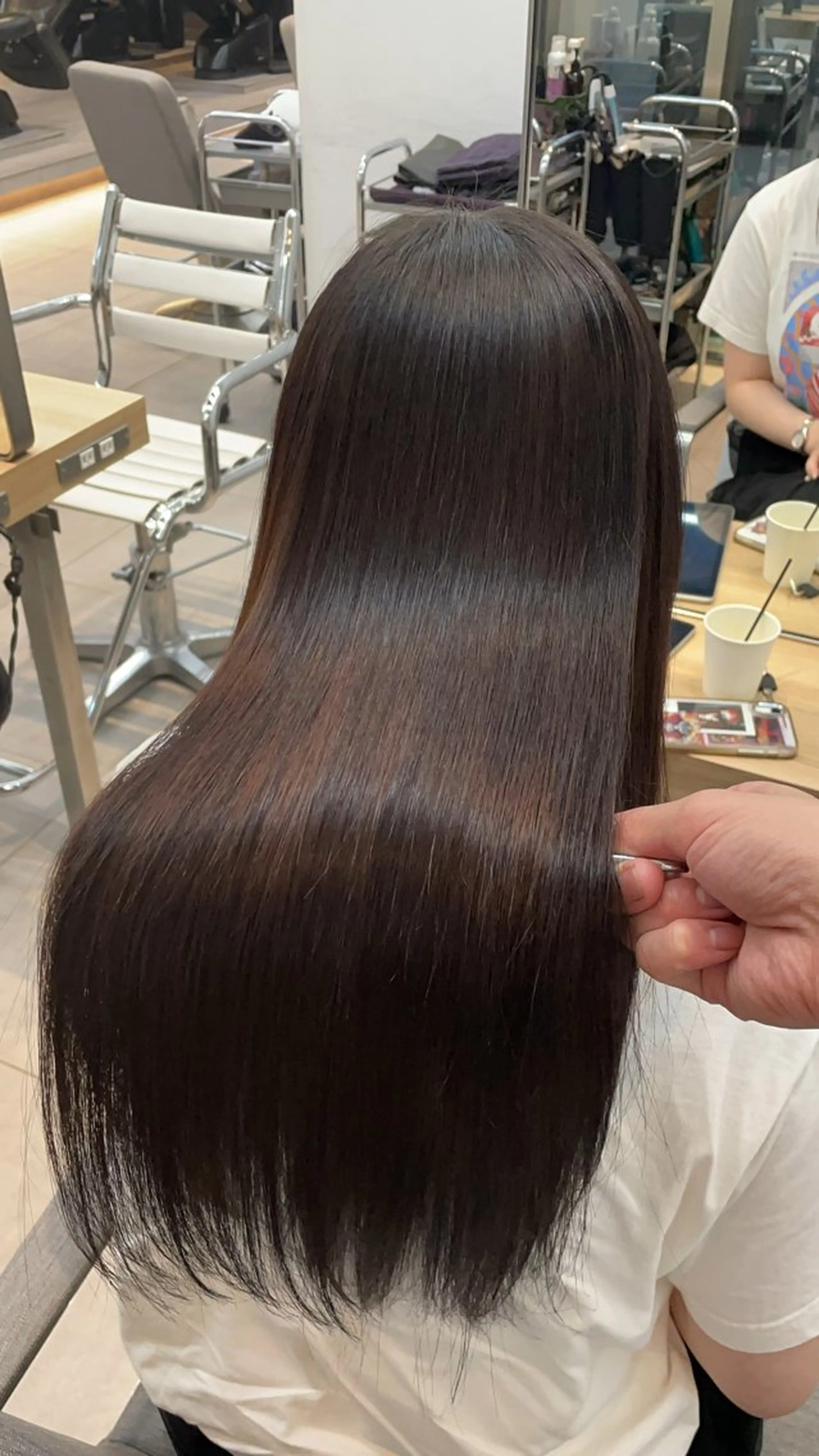 ロング パーマ カット 縮毛矯正 トリートメント ヘッドスパ ✨髪質改善✨美髪 矯正🫧小泉のヘアスタイル