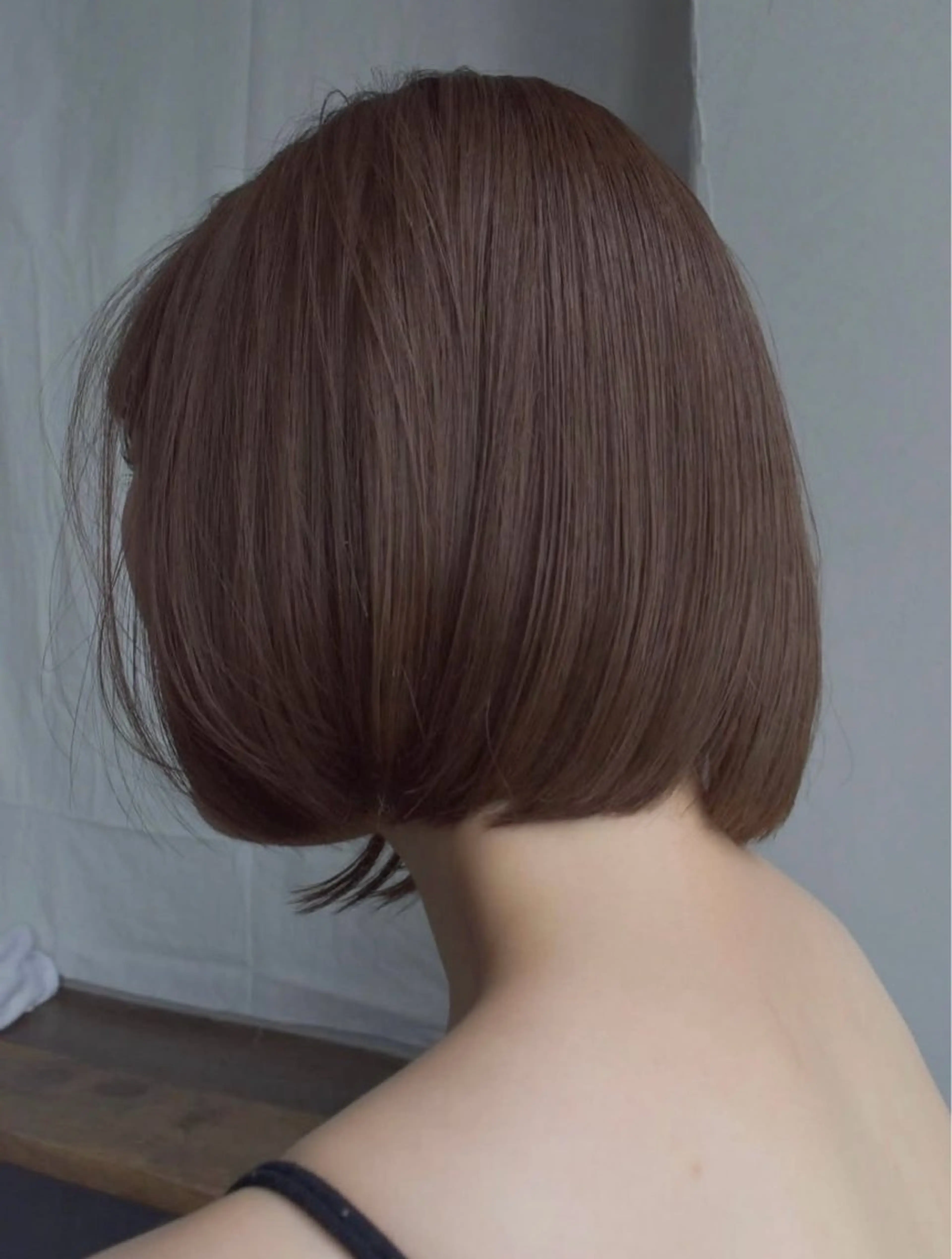 ショート ヘアカラー ウシロダ メグミのヘアスタイル