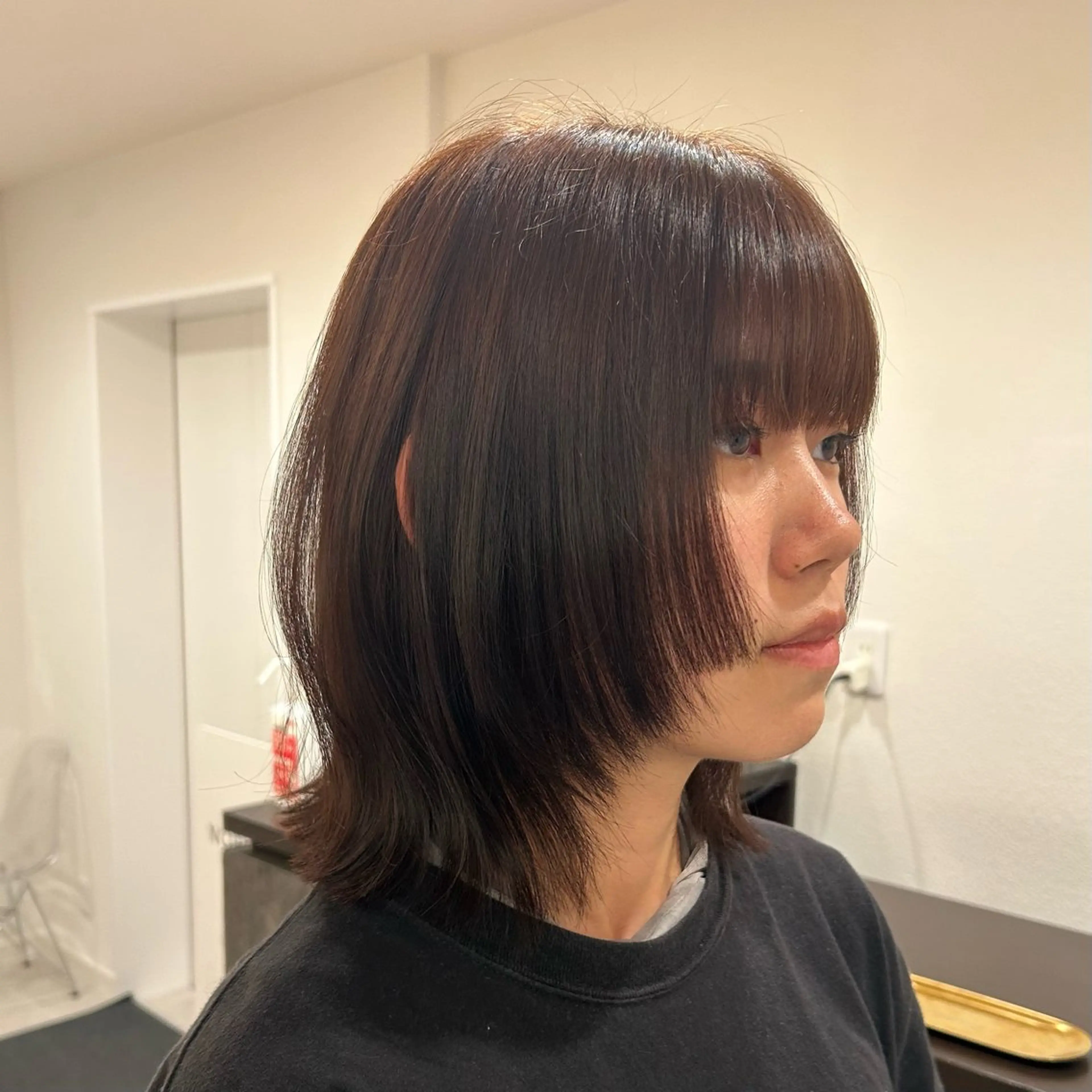 ミディアム ウルフカット ハイトーン/ ウルフ/suzuhaのヘアスタイル