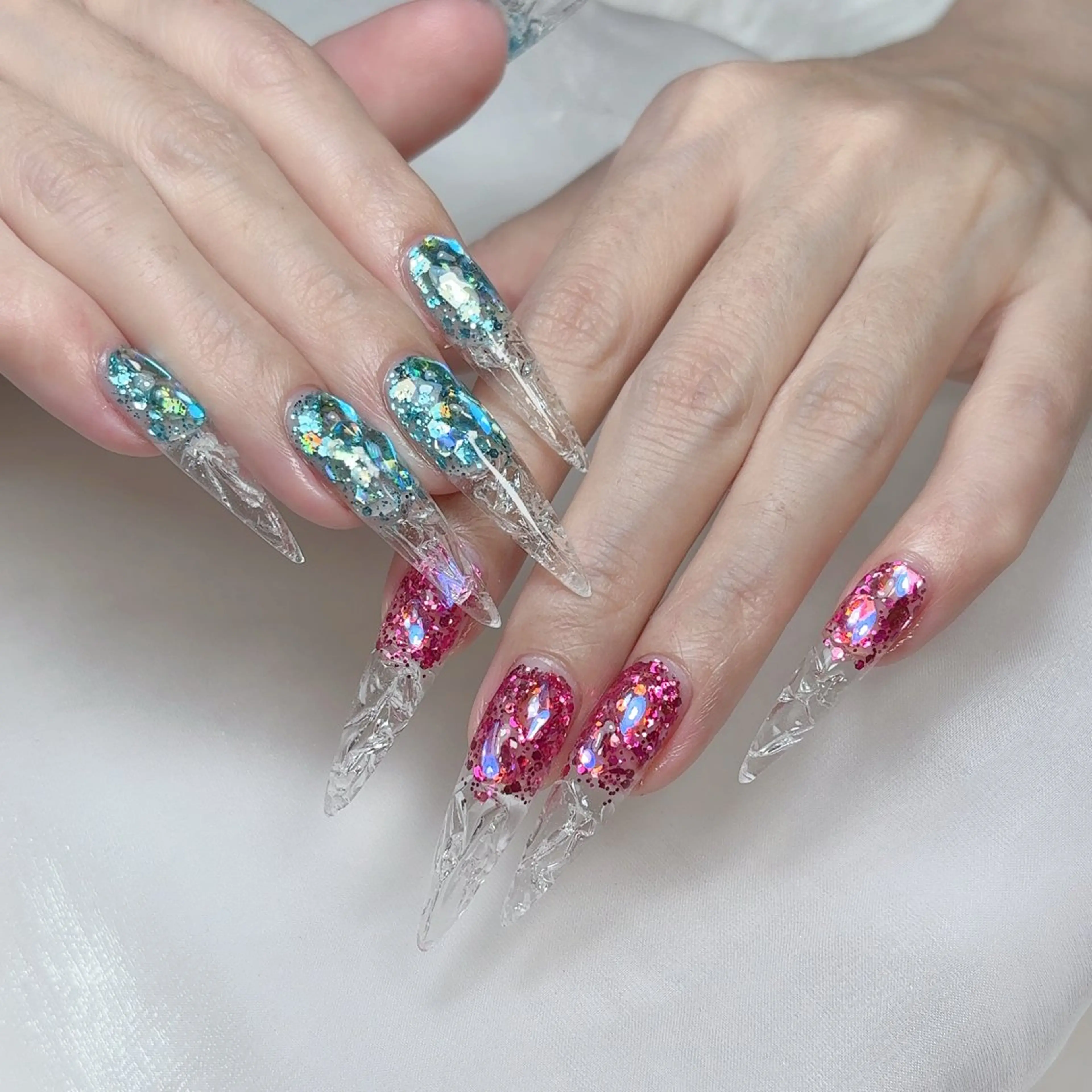 ネイル 🎀M nails✨ ビューティーのネイルデザイン