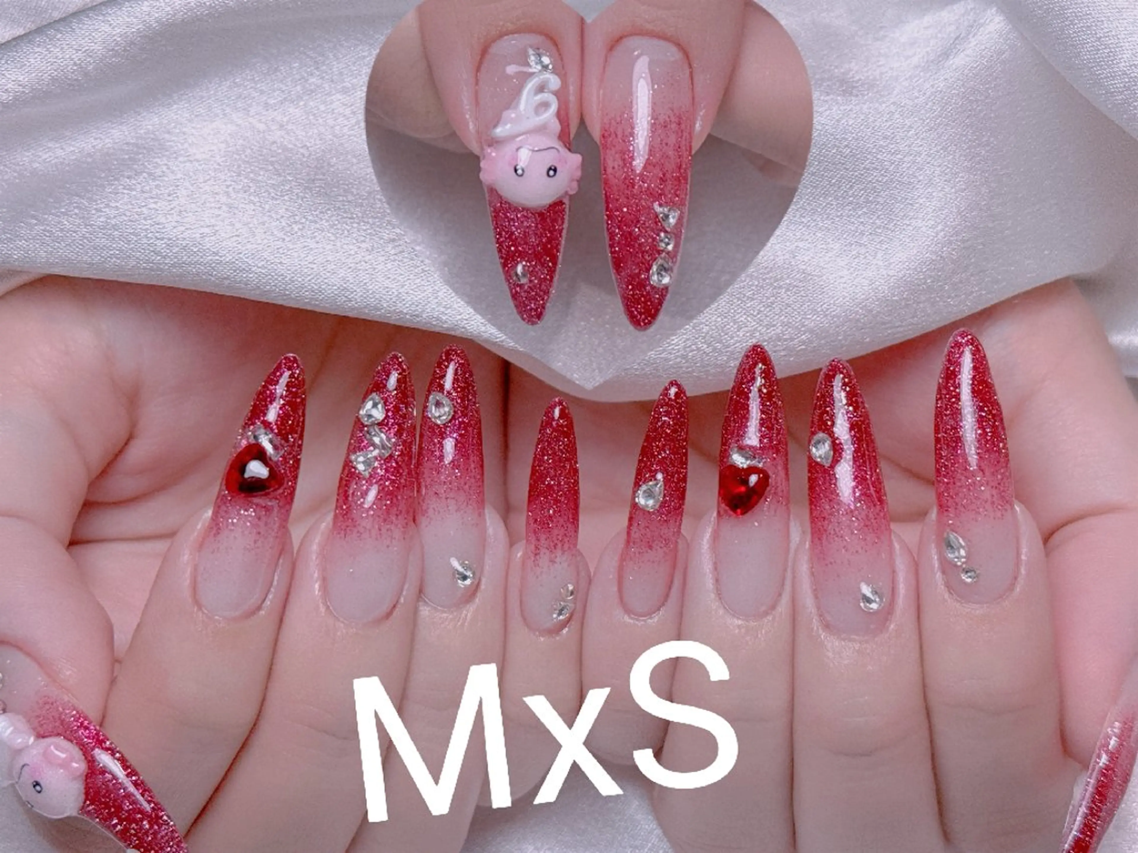 ネイル ハンドネイル ハンドケア MxS Nail(長さだし/フィルイン/マグネット/韓国ネイル/ワンホンネイル/ワンカラー)所属・MxS リィリィのネイルデザイン