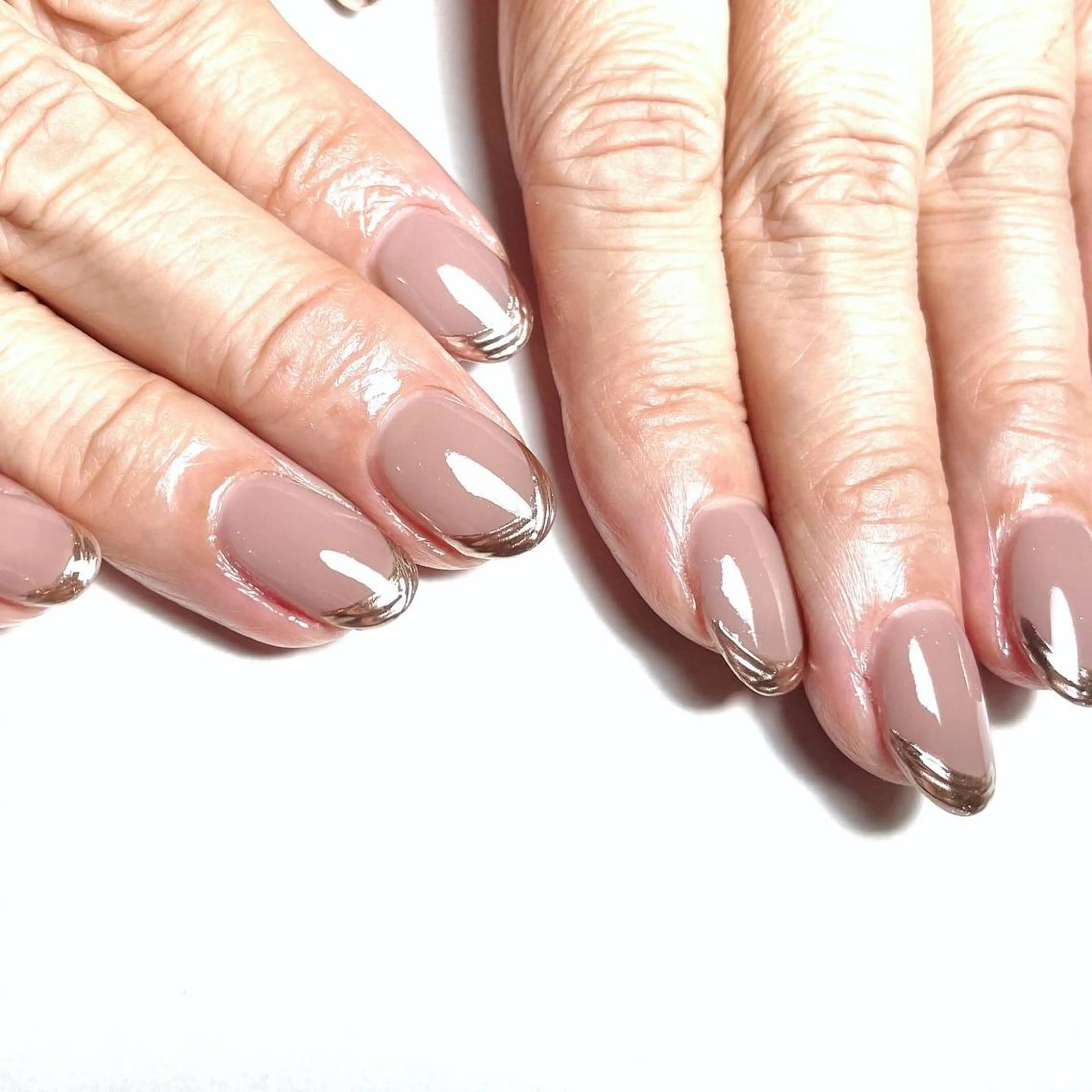 ネイル ミラーネイル ニュアンスネイル ピンク le_rire _nailのネイルデザイン