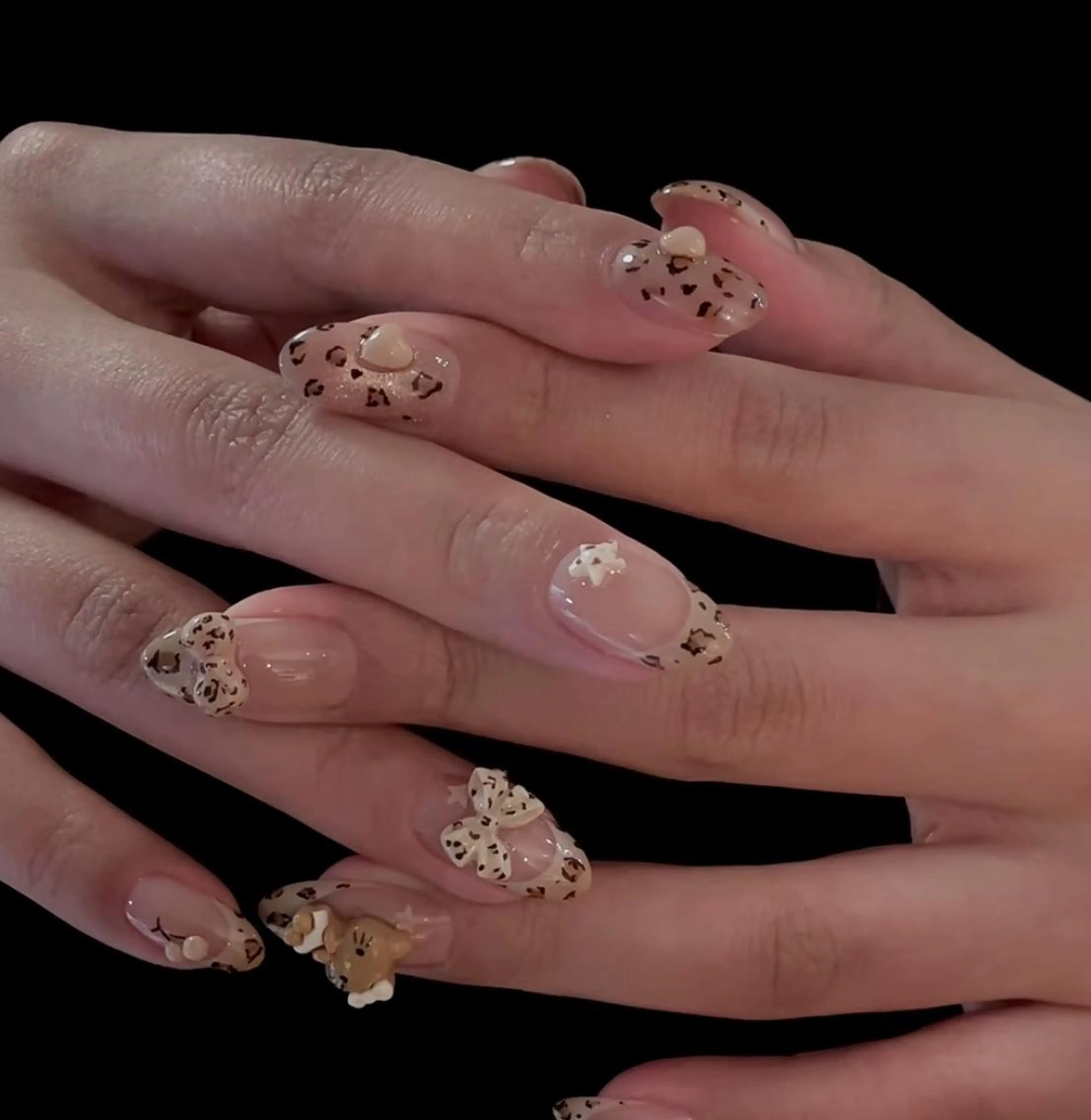 ネイル ハンドネイル 🎀 NaNa_nailのネイルデザイン