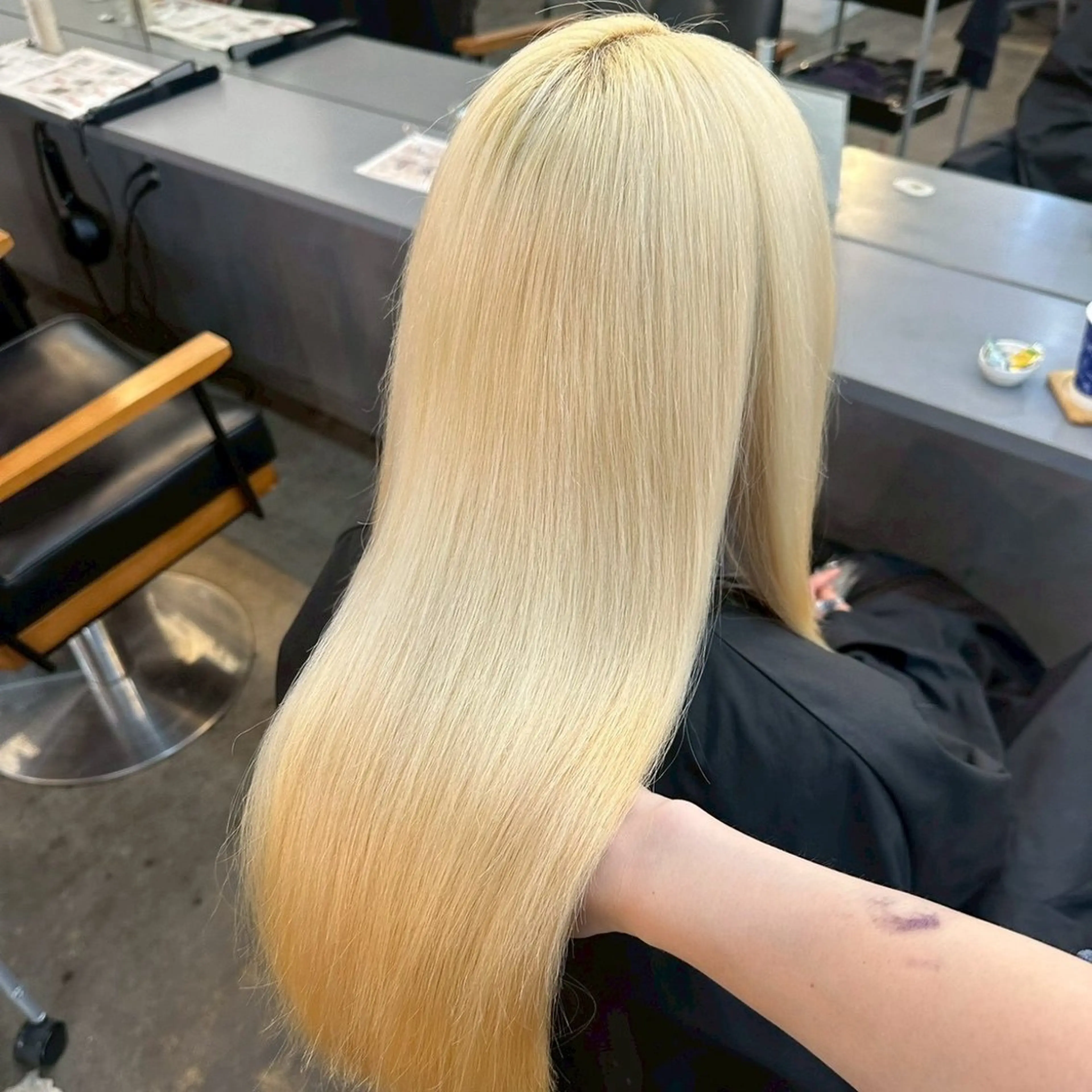 ロング カラー ブリーチ/ハイトーン ボブ🐥HIYORIのヘアスタイル