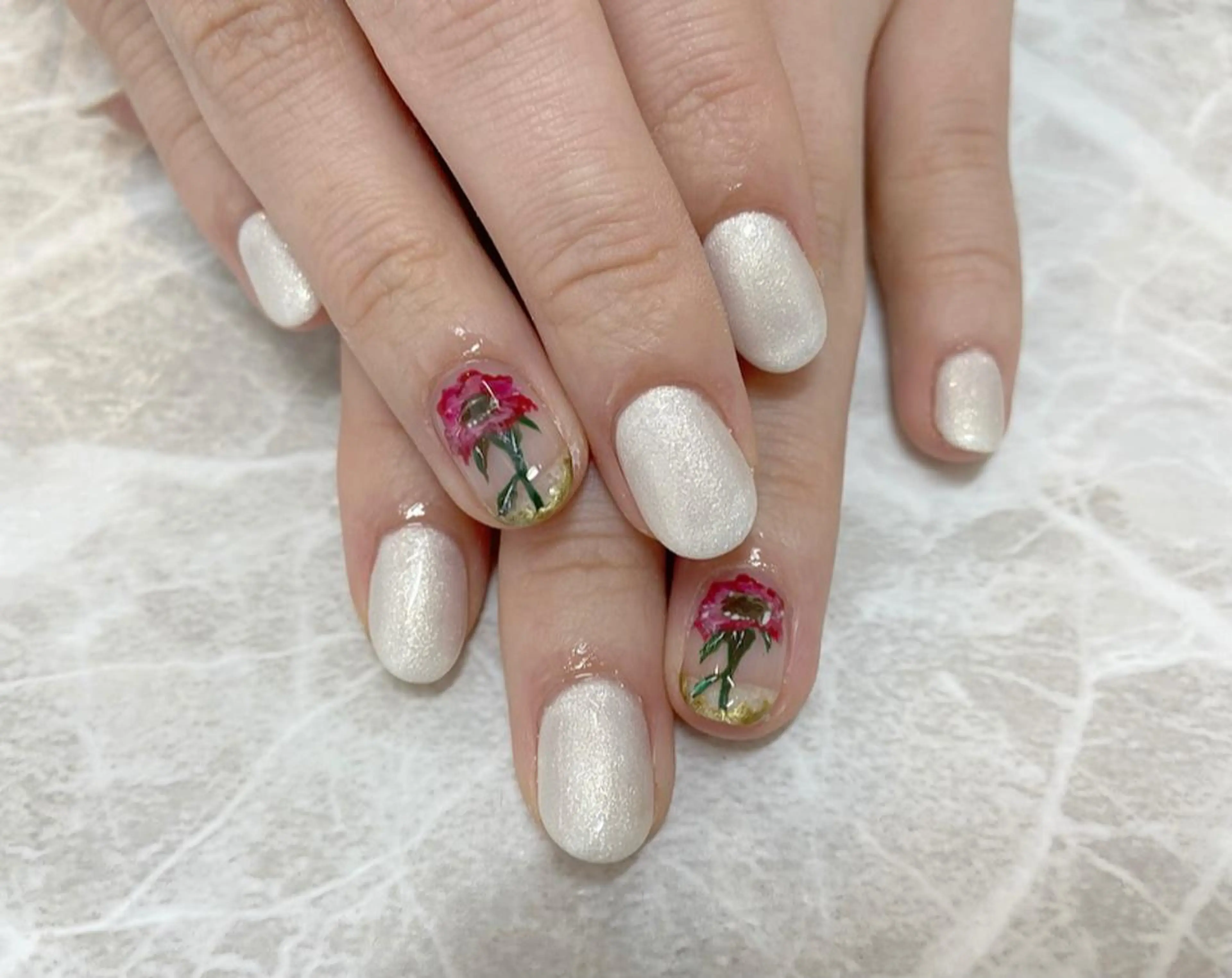 ネイル 赤色 🧸熊谷 かほ🧸のネイルデザイン