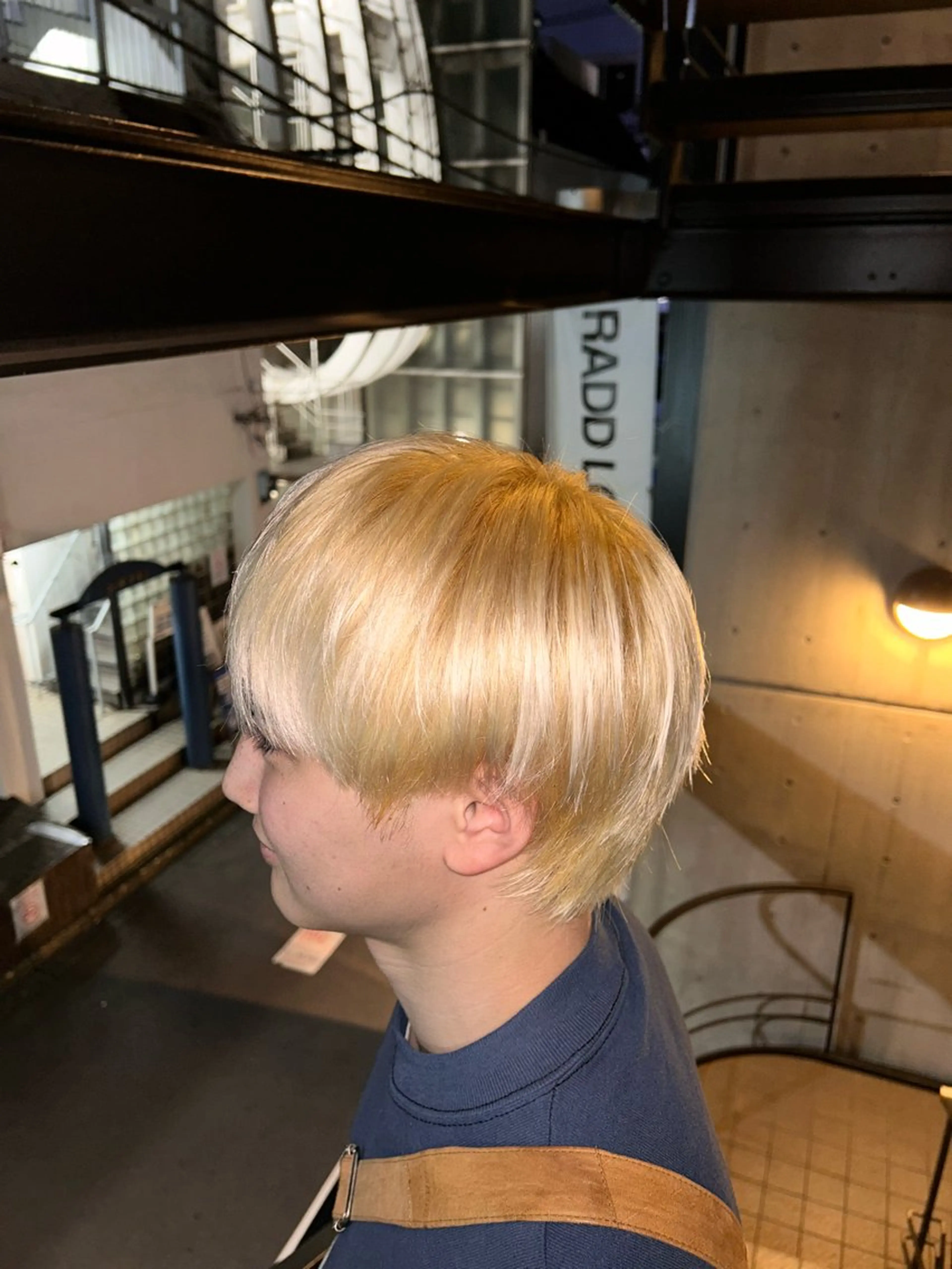 ショート カラー きくち ゆうすけのヘアスタイル