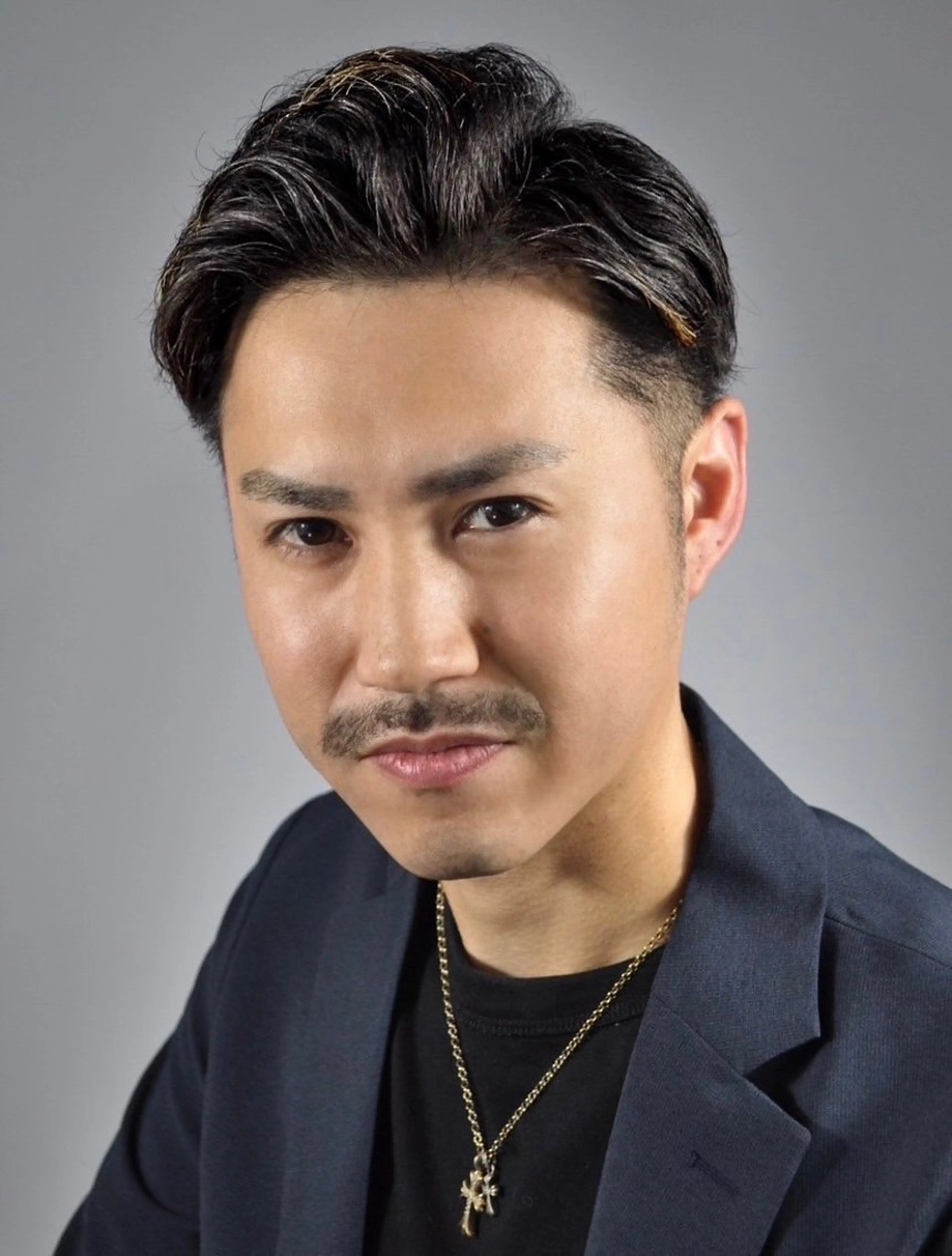 メンズカット　ツーブロック、ショートスタイルの写真