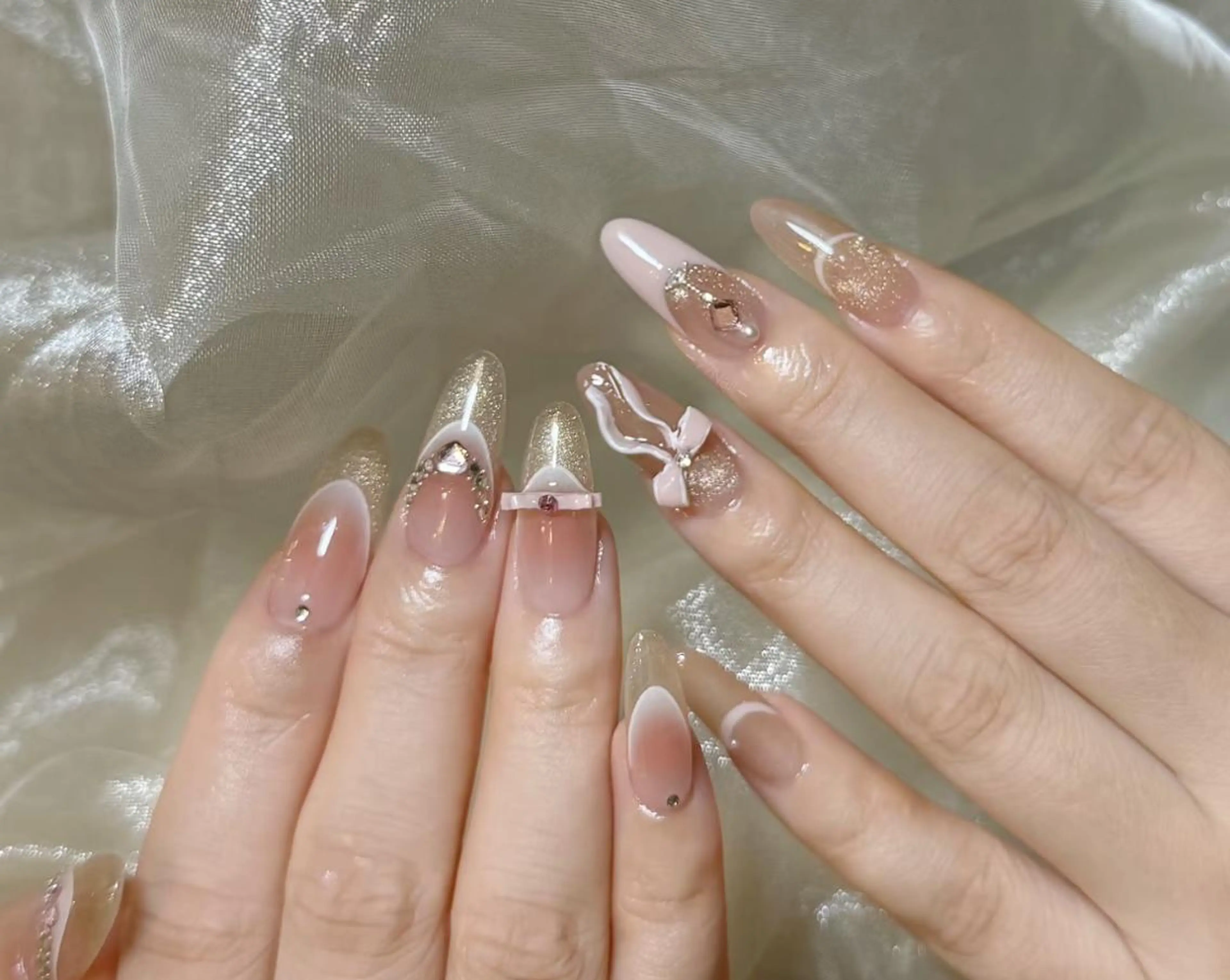 ネイル ハンドネイル ハンドケア 🍑 momo_nailのネイルデザイン