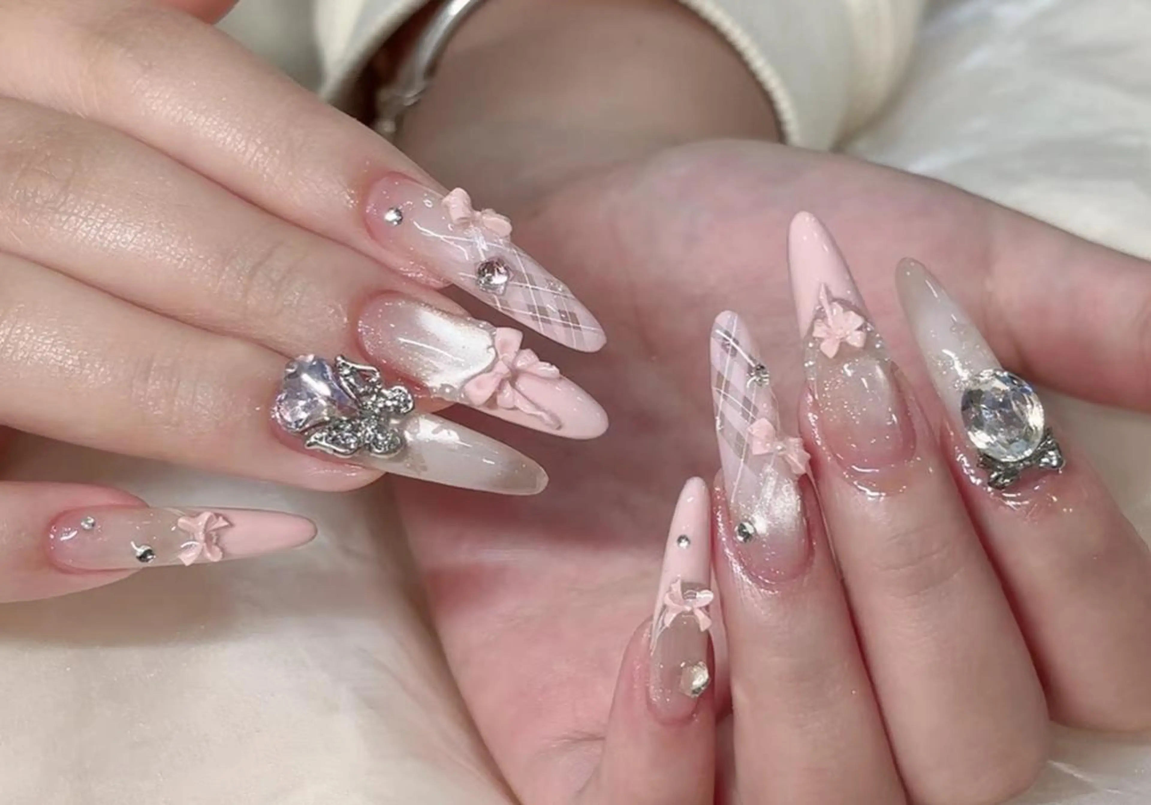 ネイル ハンドネイル Miya🎀 nailのネイルデザイン
