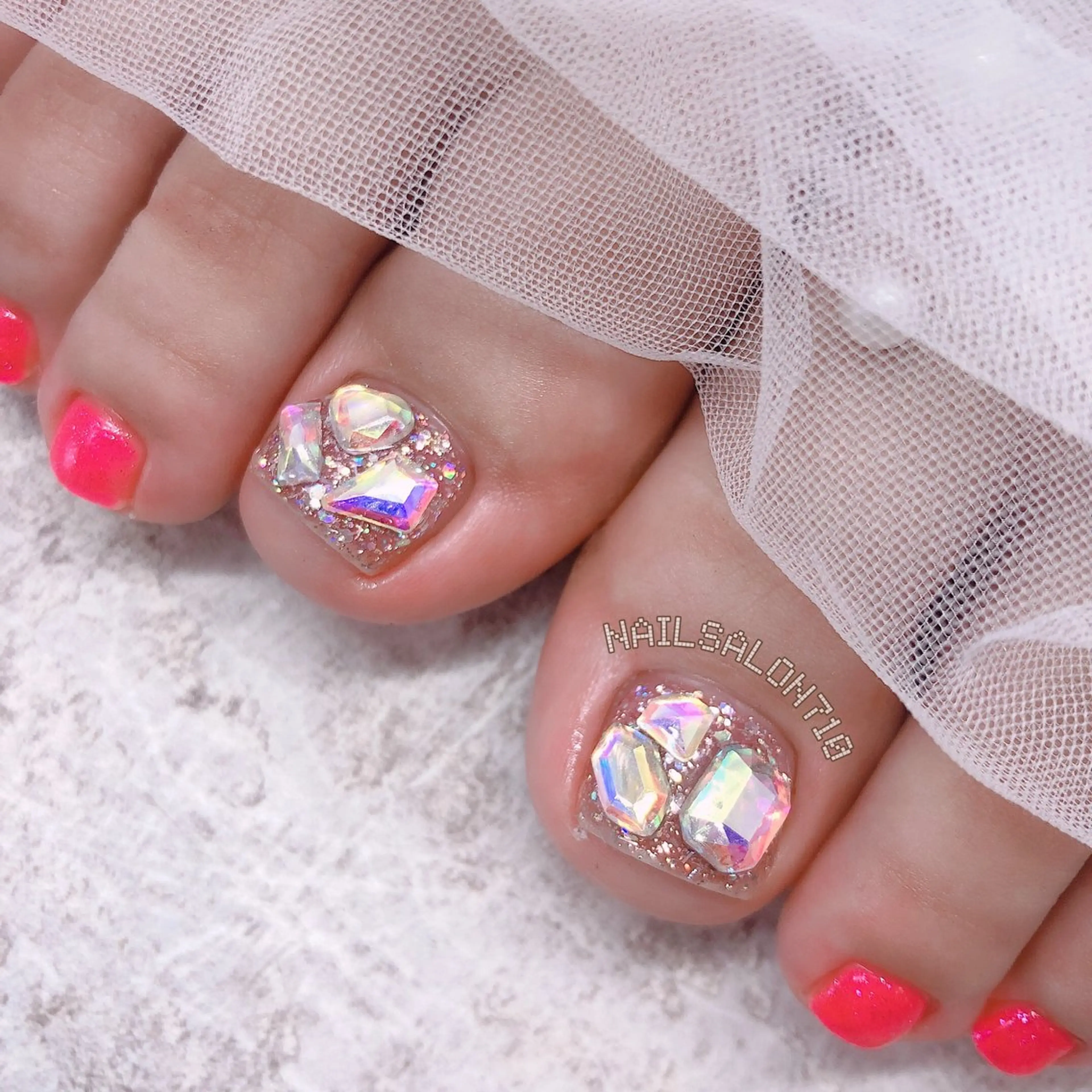 ネイル ハンドネイル フットネイル ナナイチゼロ I.Naoのネイルデザイン