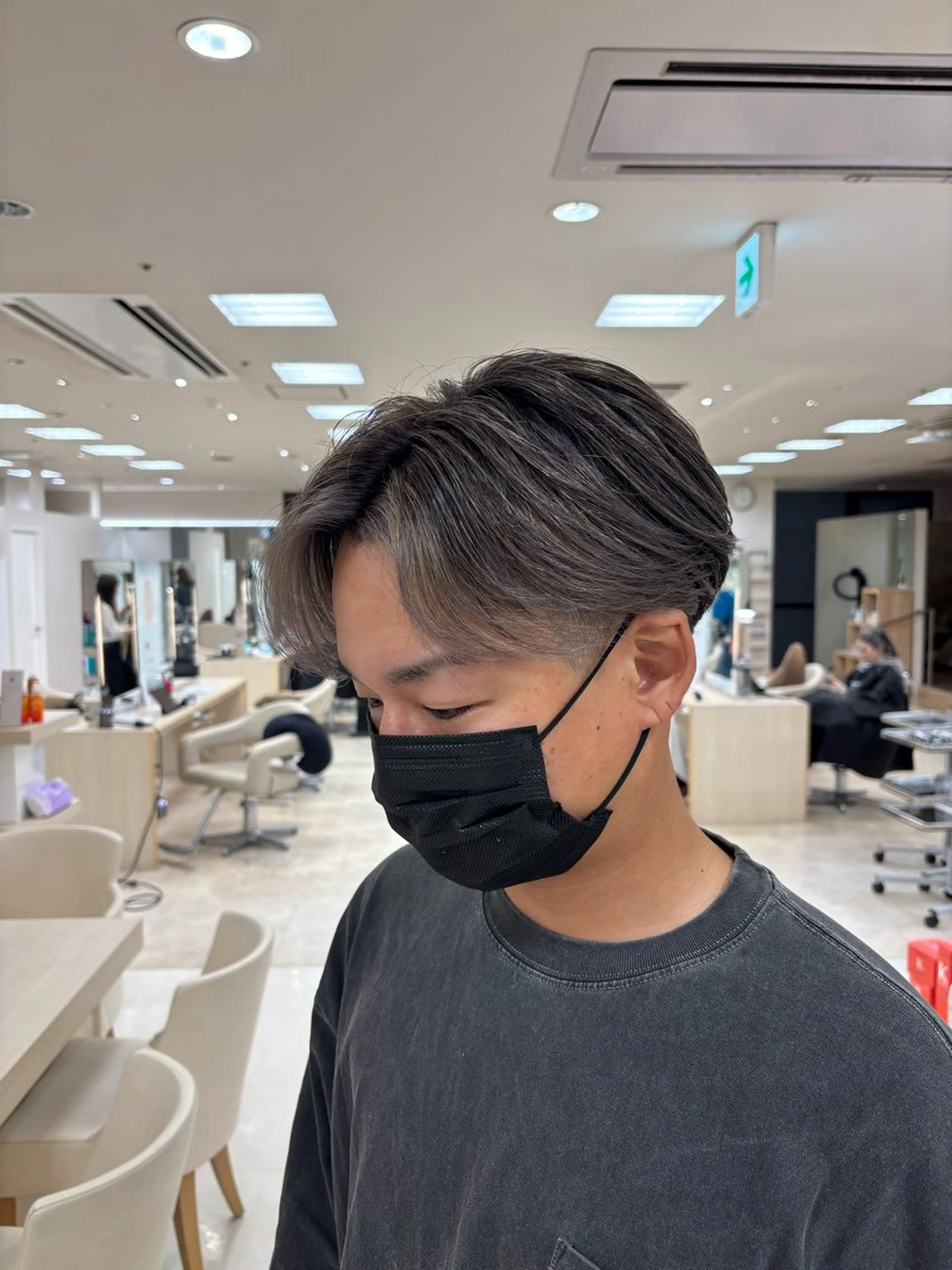 カラー メンズ カット ヘアカラー 湘南/メンズパーマ/ ハイライト/ユチカのヘアスタイル