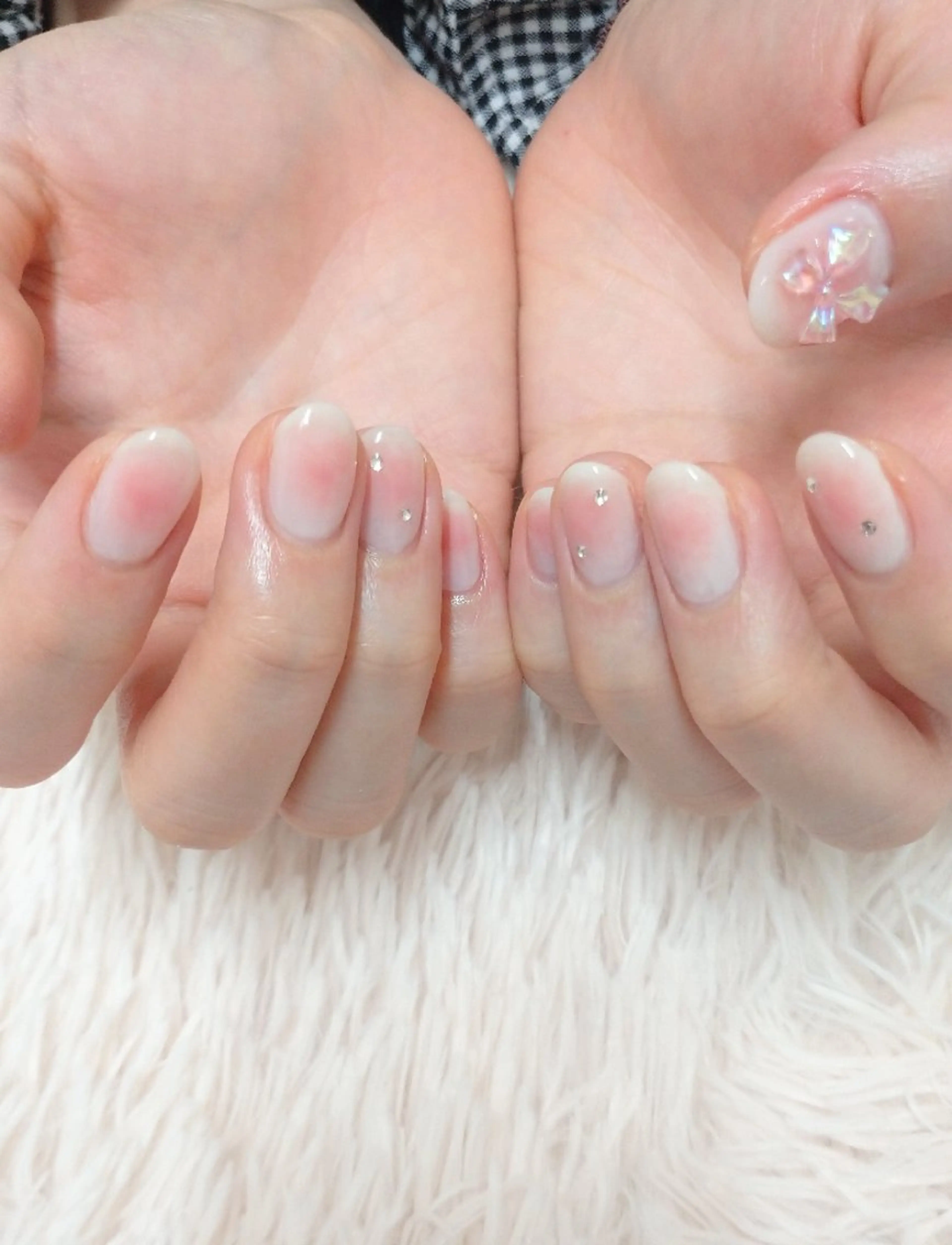 ネイル 會田 瑠衣のネイルデザイン