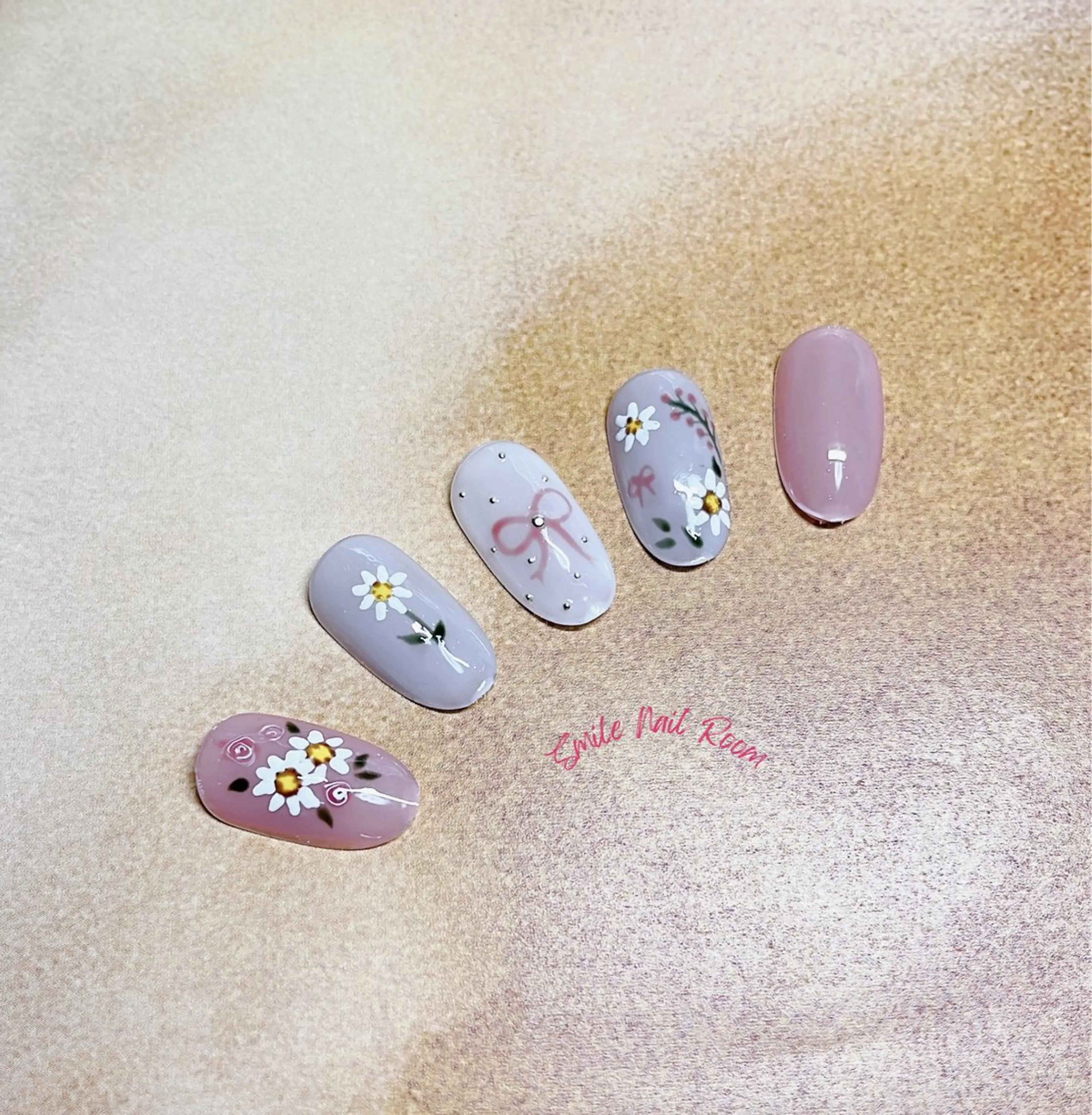 ネイル アートネイル Smile Nail Roomのネイルデザイン