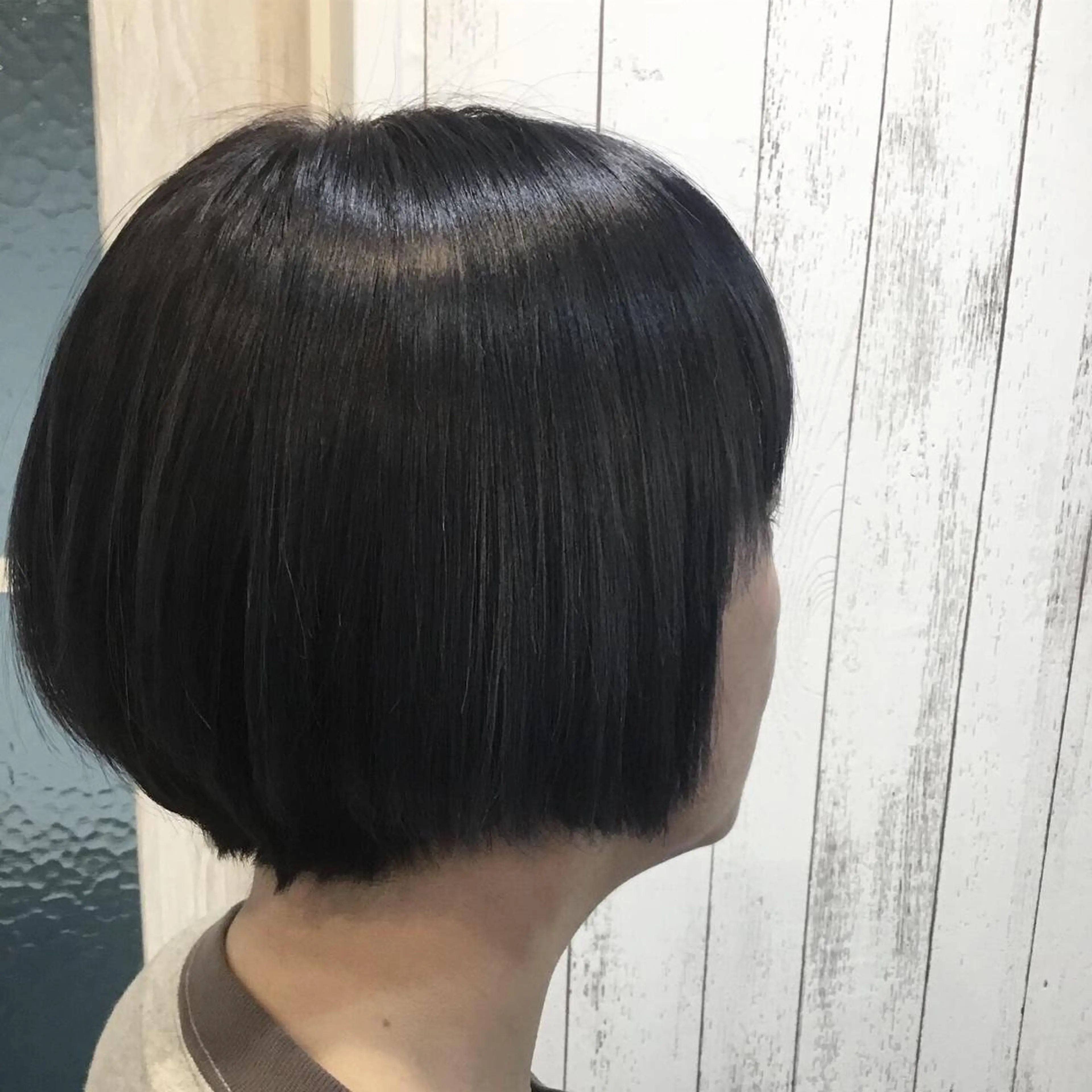 ショート カラー embrace エンブレイスのヘアスタイル