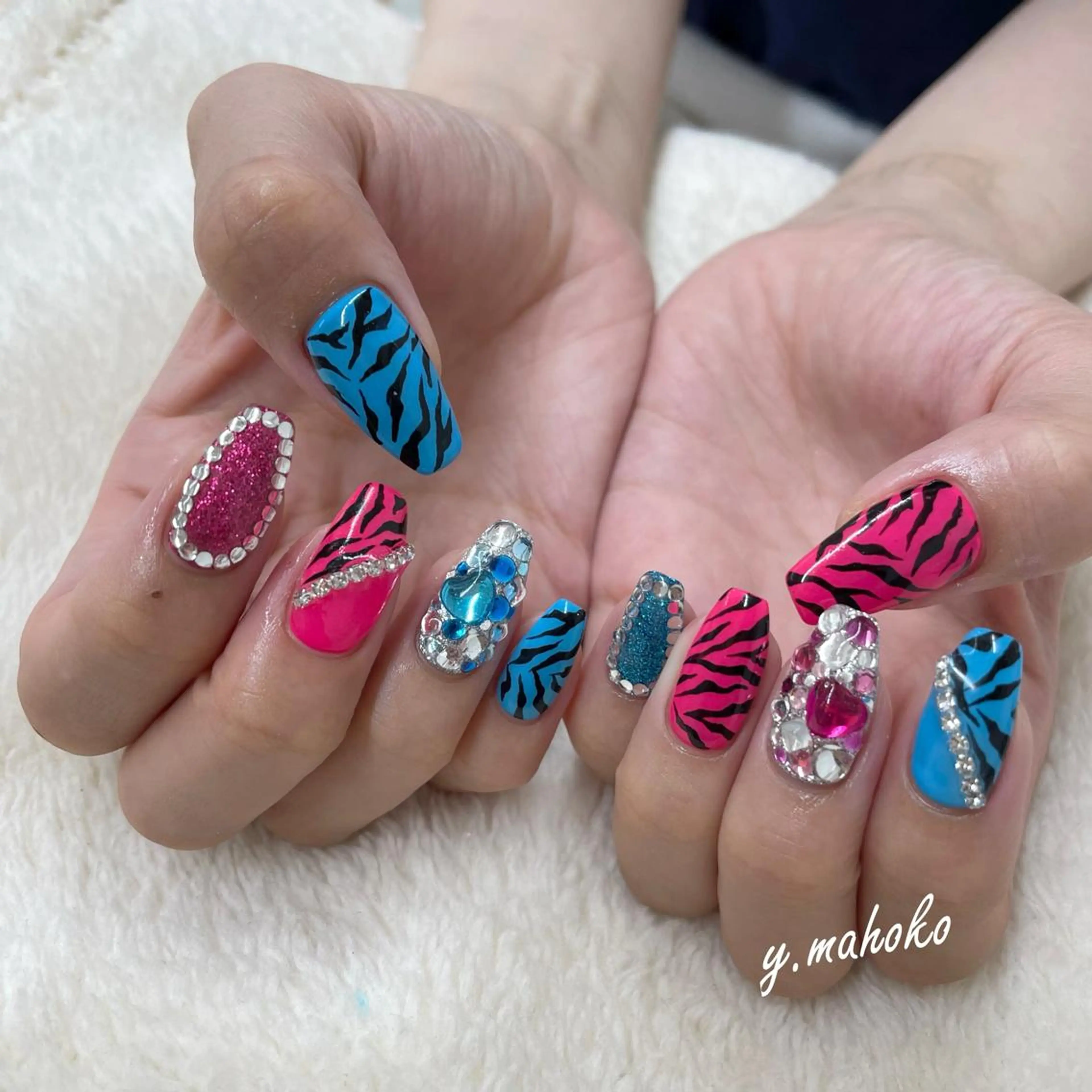 ネイル アニマル柄 ハンドネイル She nail studio 原宿所属・パラジェル有/ スカルプ/mahoのネイルデザイン