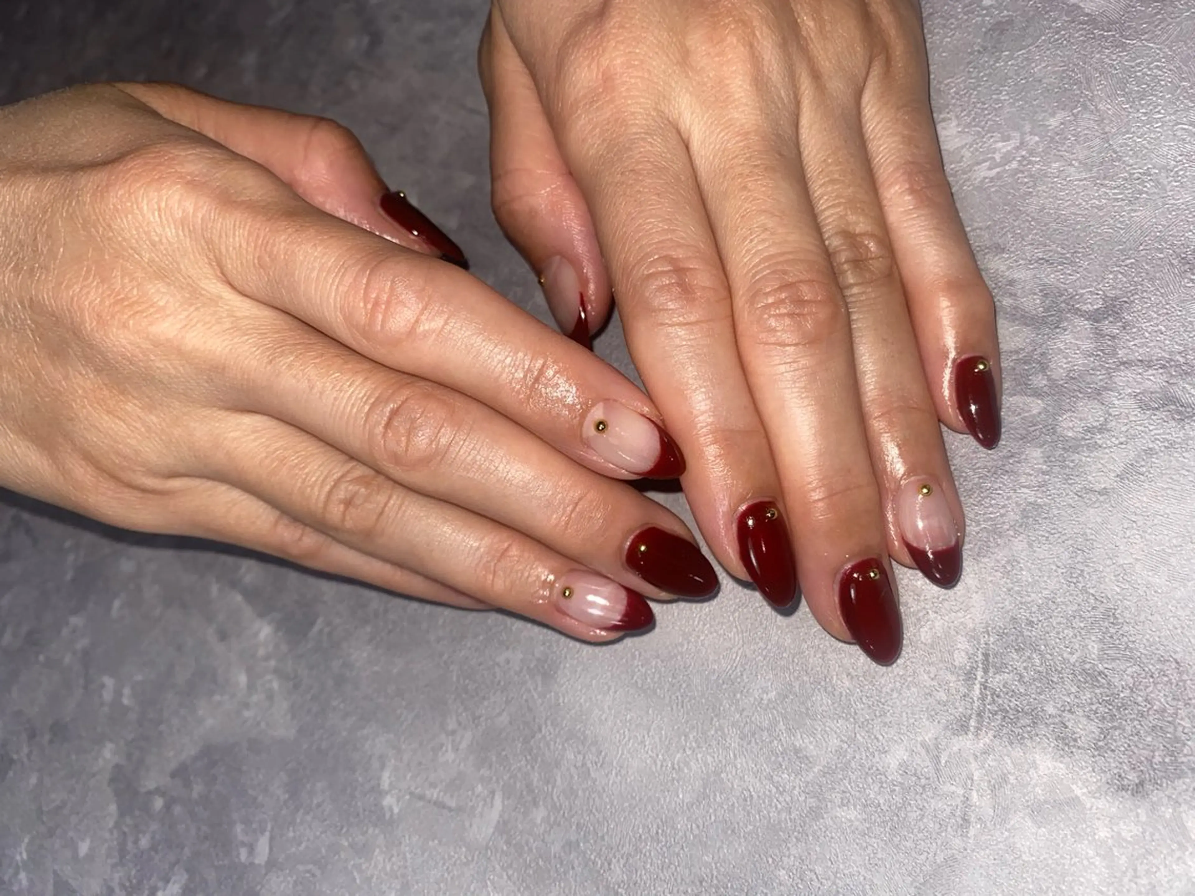 ハンド♢﻿フレンチネイル(オフなし)の写真