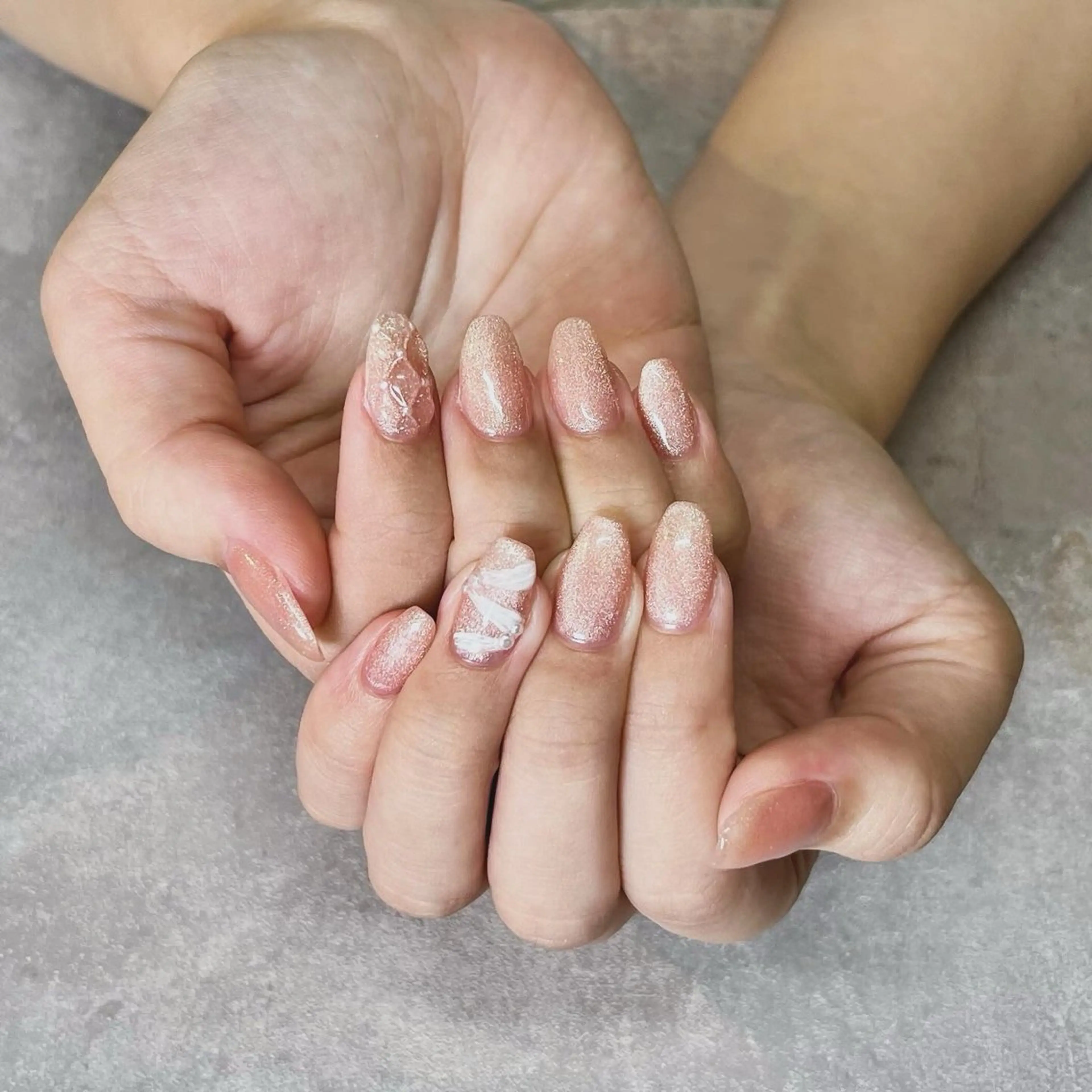 ネイル リボン ハンドネイル Salon&School Nail du Marche所属・阿部 美香のネイルデザイン