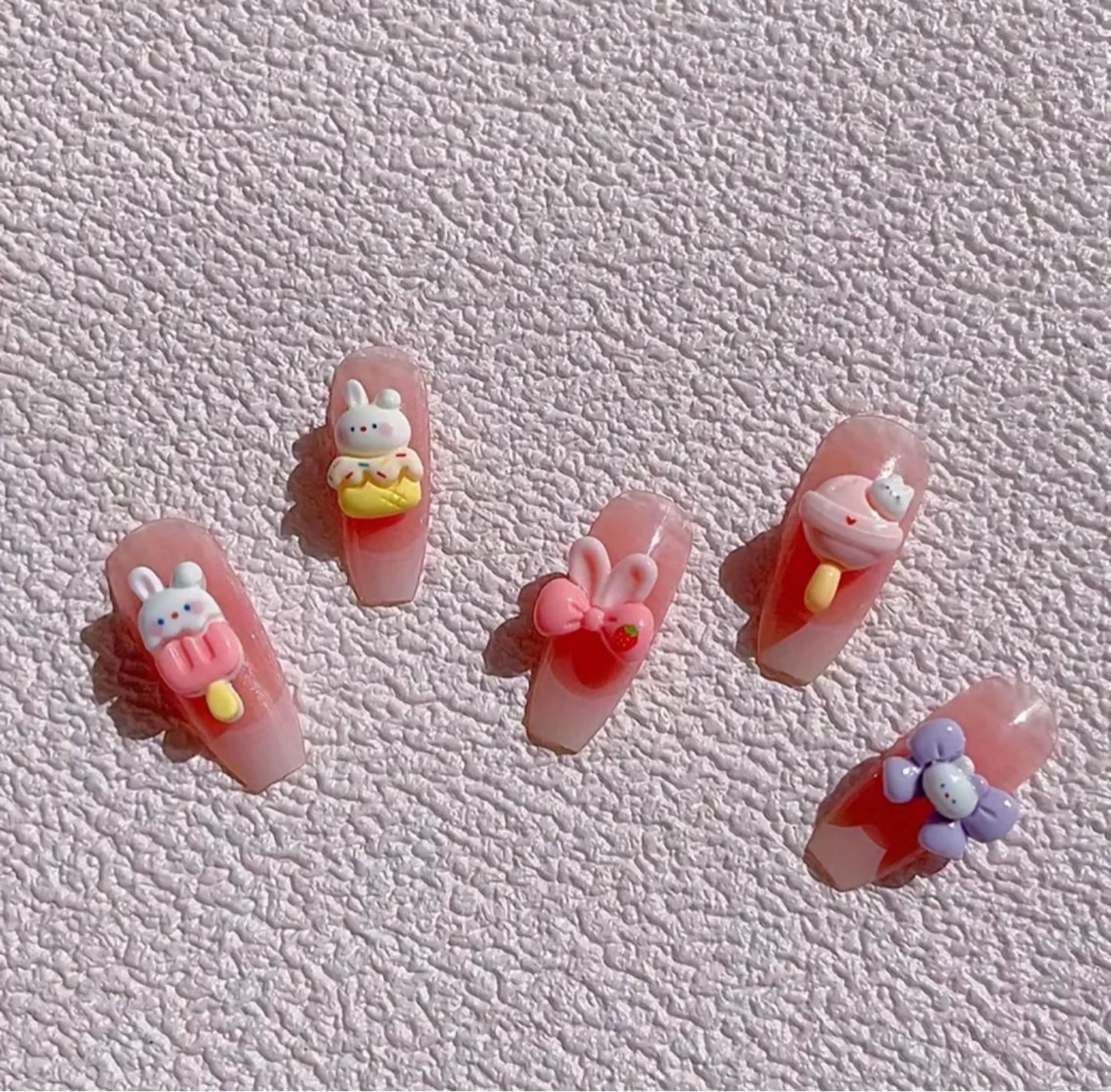 ネイル Kawaii Nail Salon所属・YURI NAIL NARITAのネイルデザイン