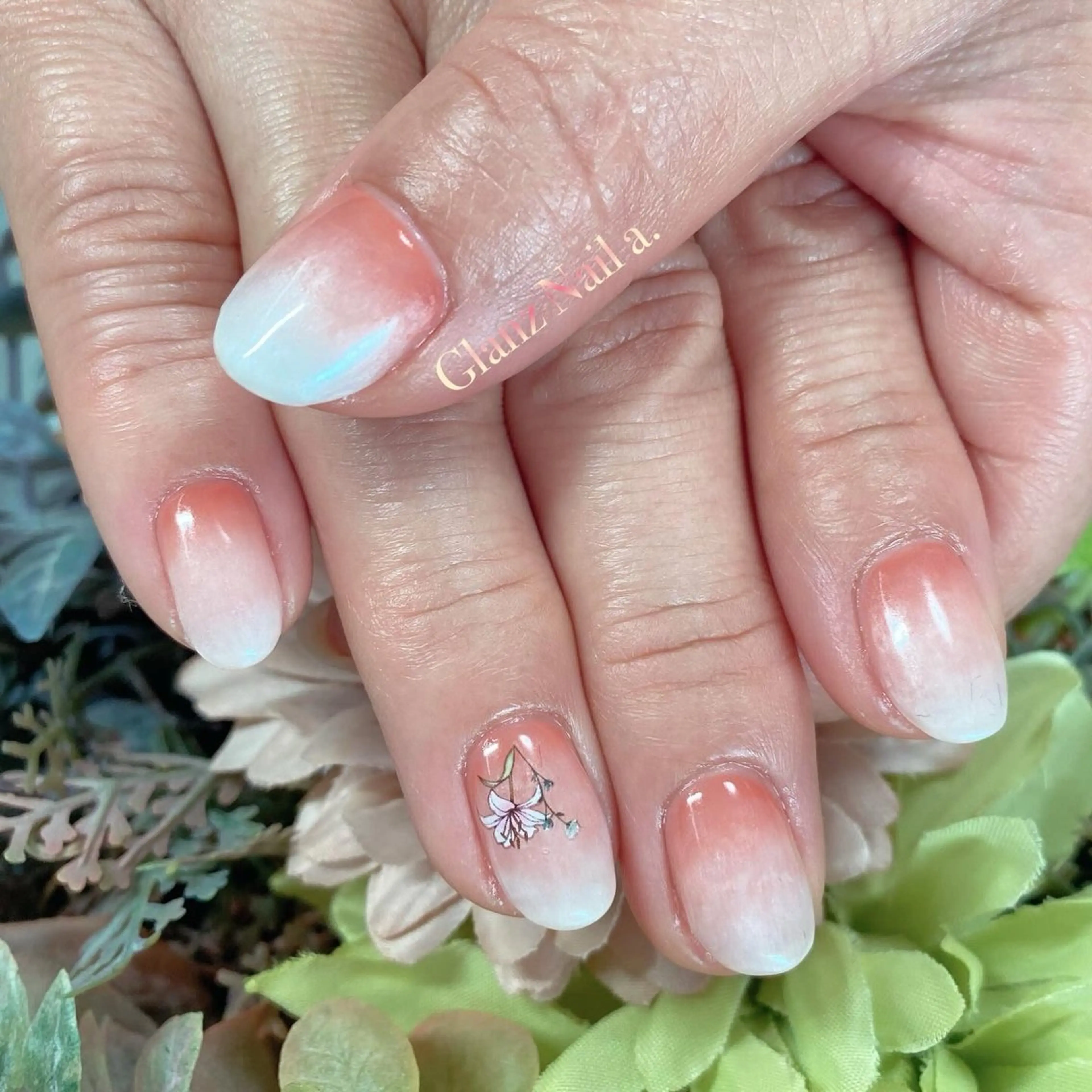 ネイル Glanz  Nail aのネイルデザイン