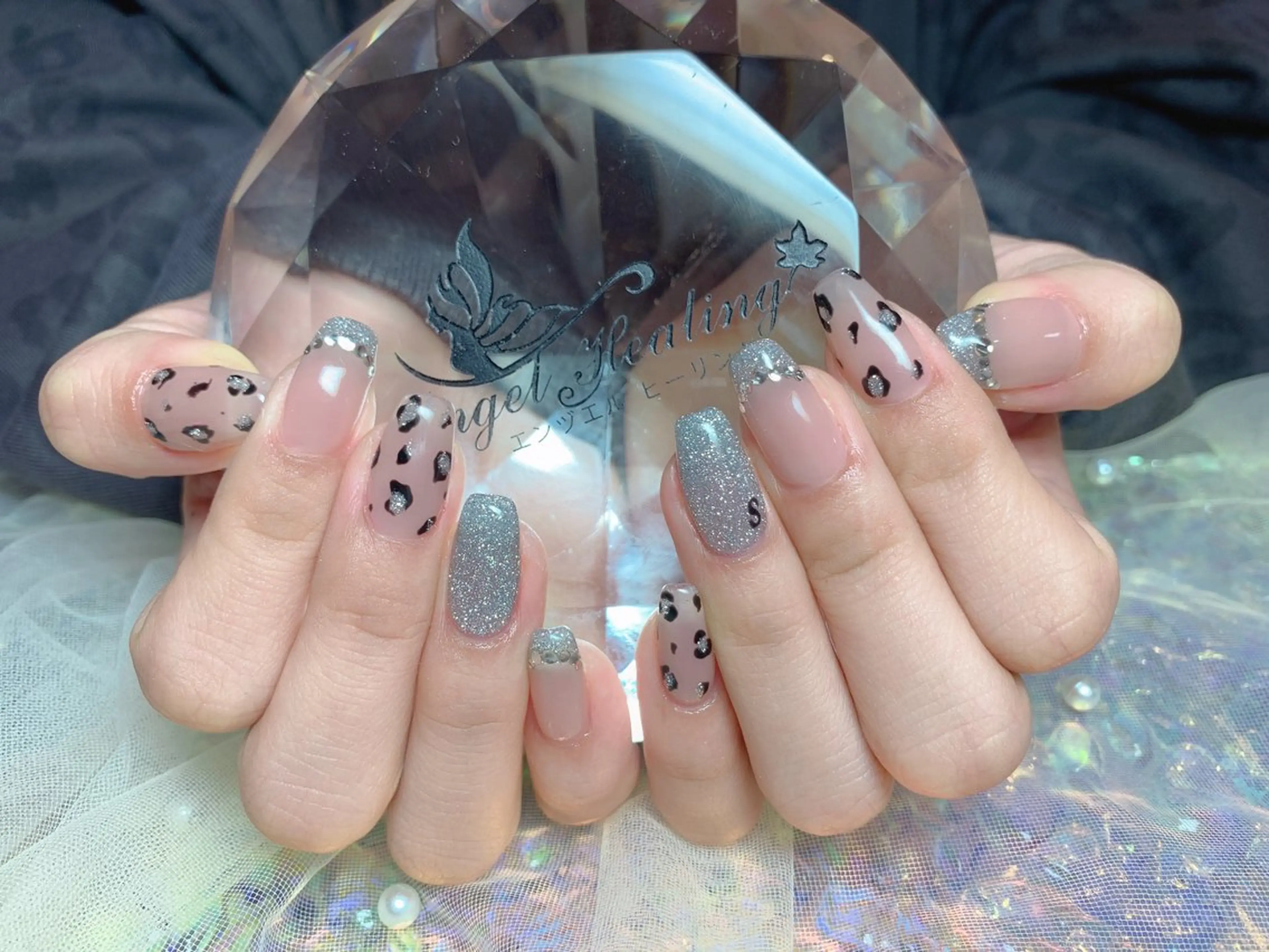 ネイル エンジェル ヒーリング 矢場町店のネイルデザイン