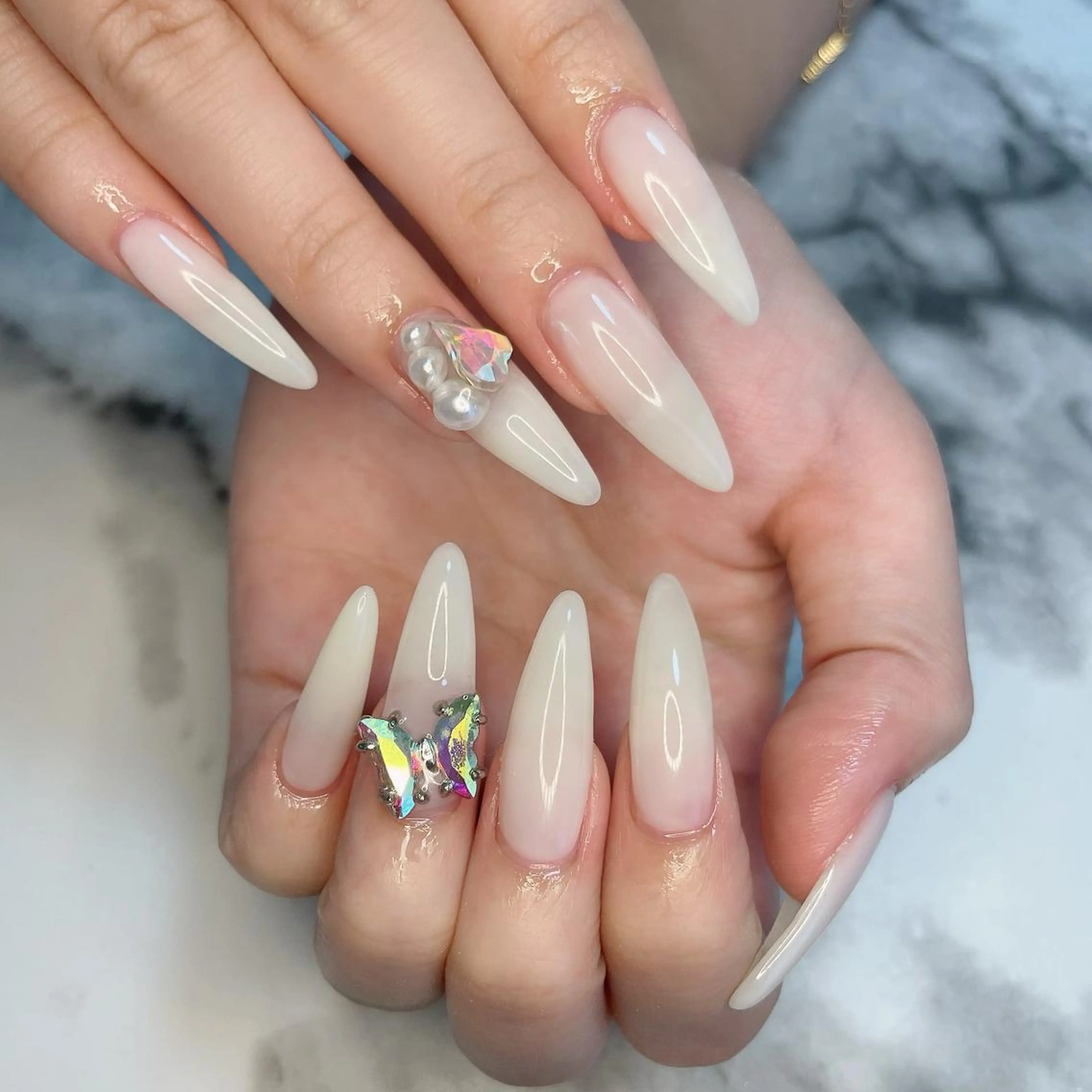 ネイル ロングネイル ハンドネイル salon de belnetta所属・kayo 💅のネイルデザイン